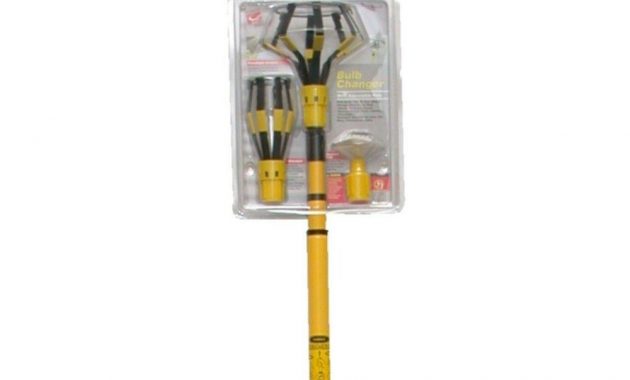 Bayco 11 Ft Pole Light Bulb Changer Kit With Attachments Ce intended for measurements 1000 X 1000