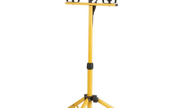 Globe Electric 500 Watt Twin Head Halogen Yellow Work Light 6055701 throughout sizing 1000 X 1000