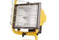 Globe Electric 500w Portable Halogen Yellow Work Light 6050401 The inside measurements 1000 X 1000