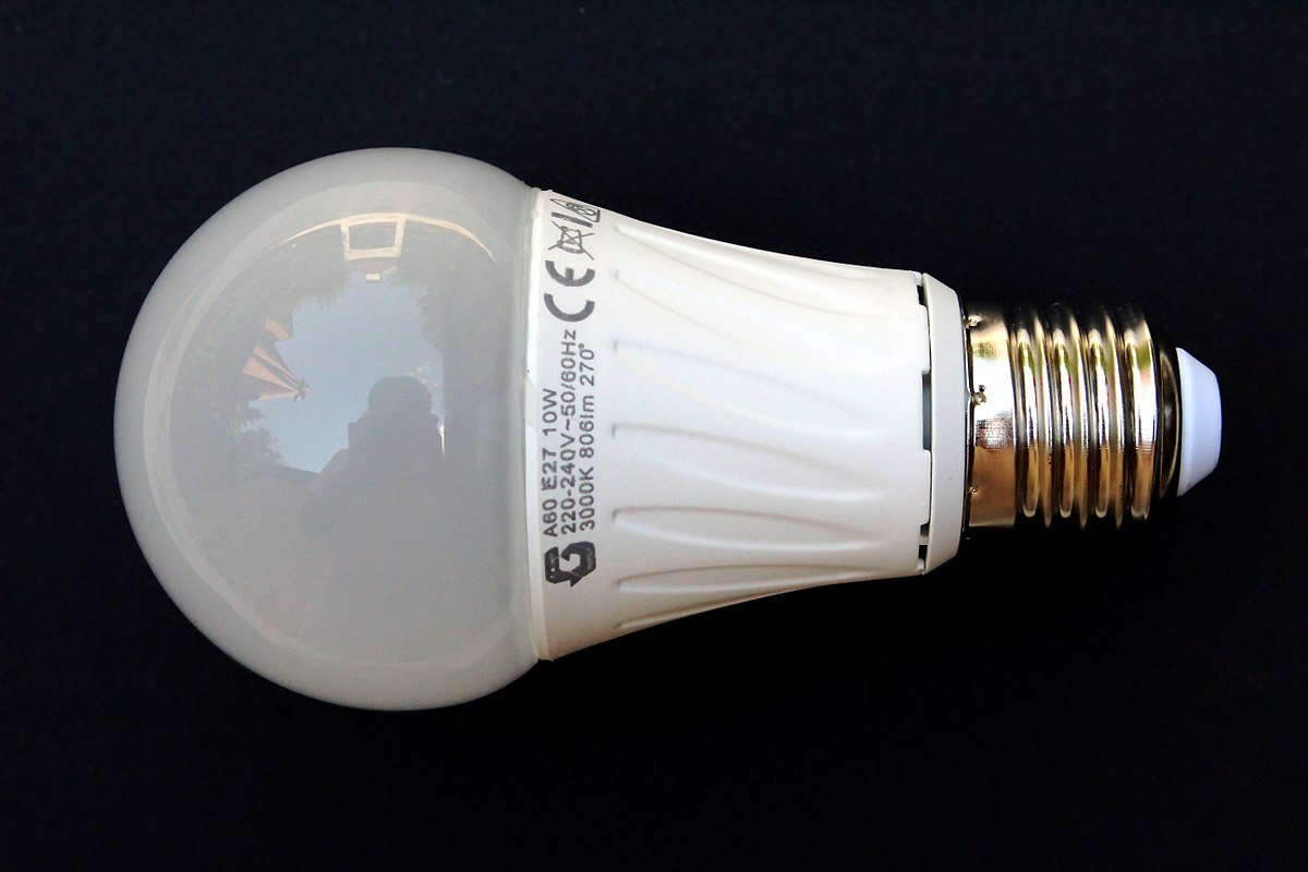 Led Lamp Wikipedia with size 1200 X 800