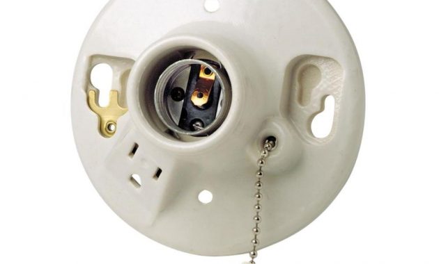 Leviton Porcelain Lamp Holder With Pull Chain And Outlet R60 09726 within measurements 1000 X 1000