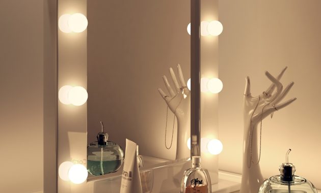 Lighting Vanity Mirror With Light Bulbs Makeup Table And Bench pertaining to size 2018 X 3000