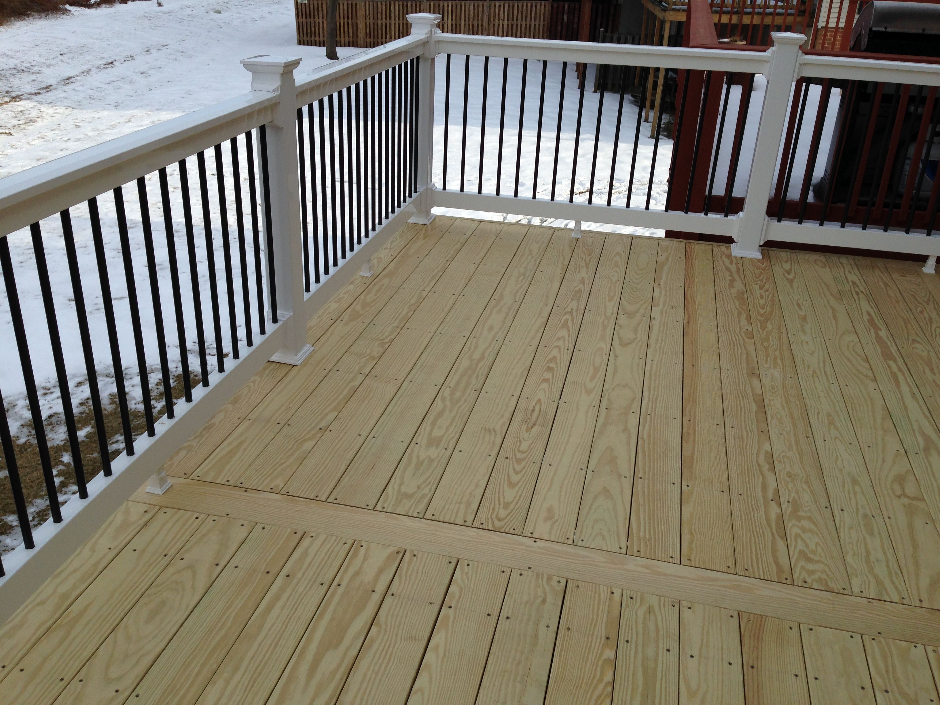 12x18 Kdat Wood Deck W Feature Board In The Center Monument White intended for proportions 3264 X 2448