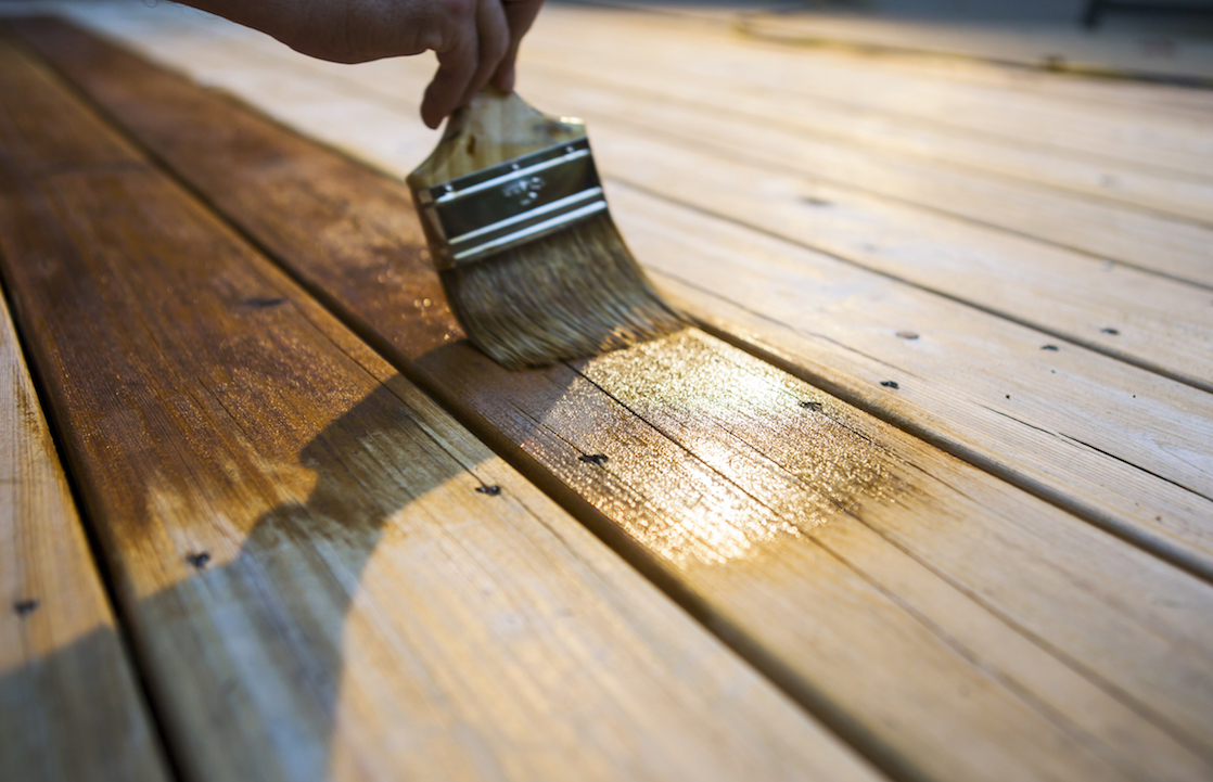 4 Steps To Oil Or Stain Your Cedar Patio Livos United States in dimensions 1118 X 721