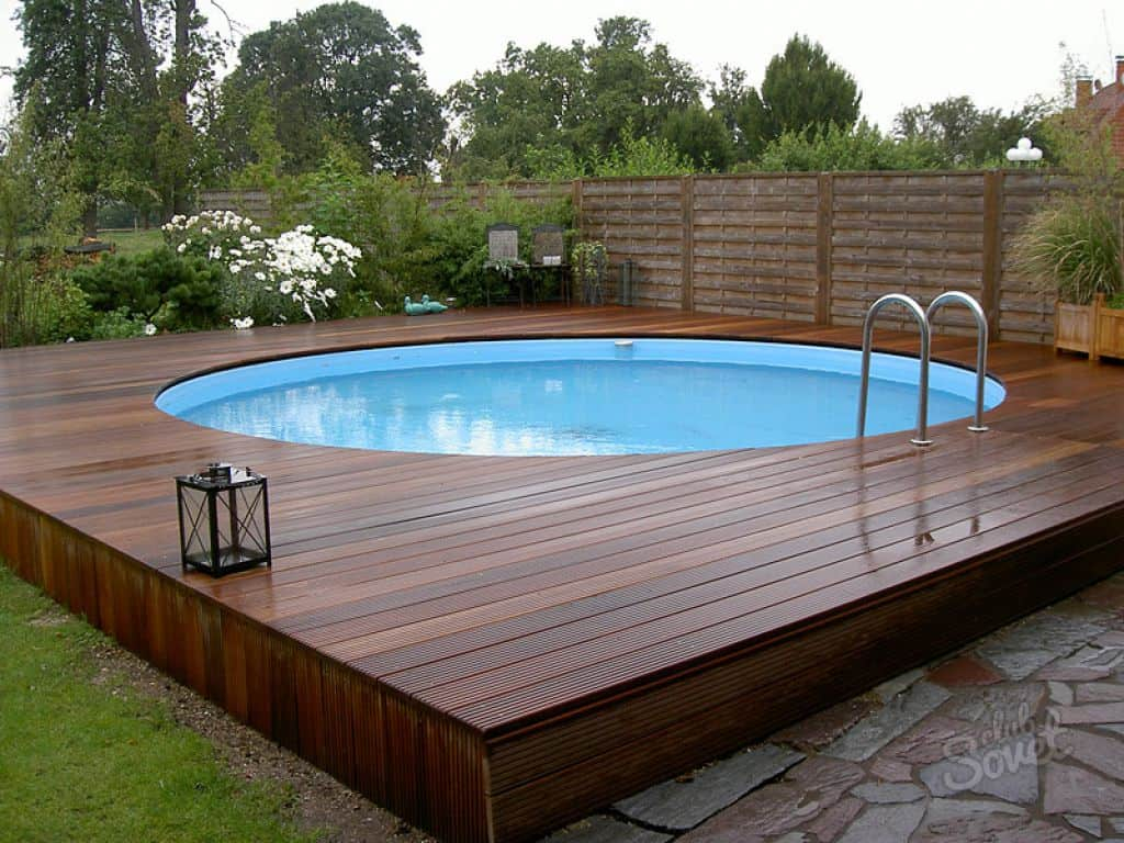 Above Ground Swimming Pool With Low Wooden Deck Three Types Of for sizing 1024 X 768