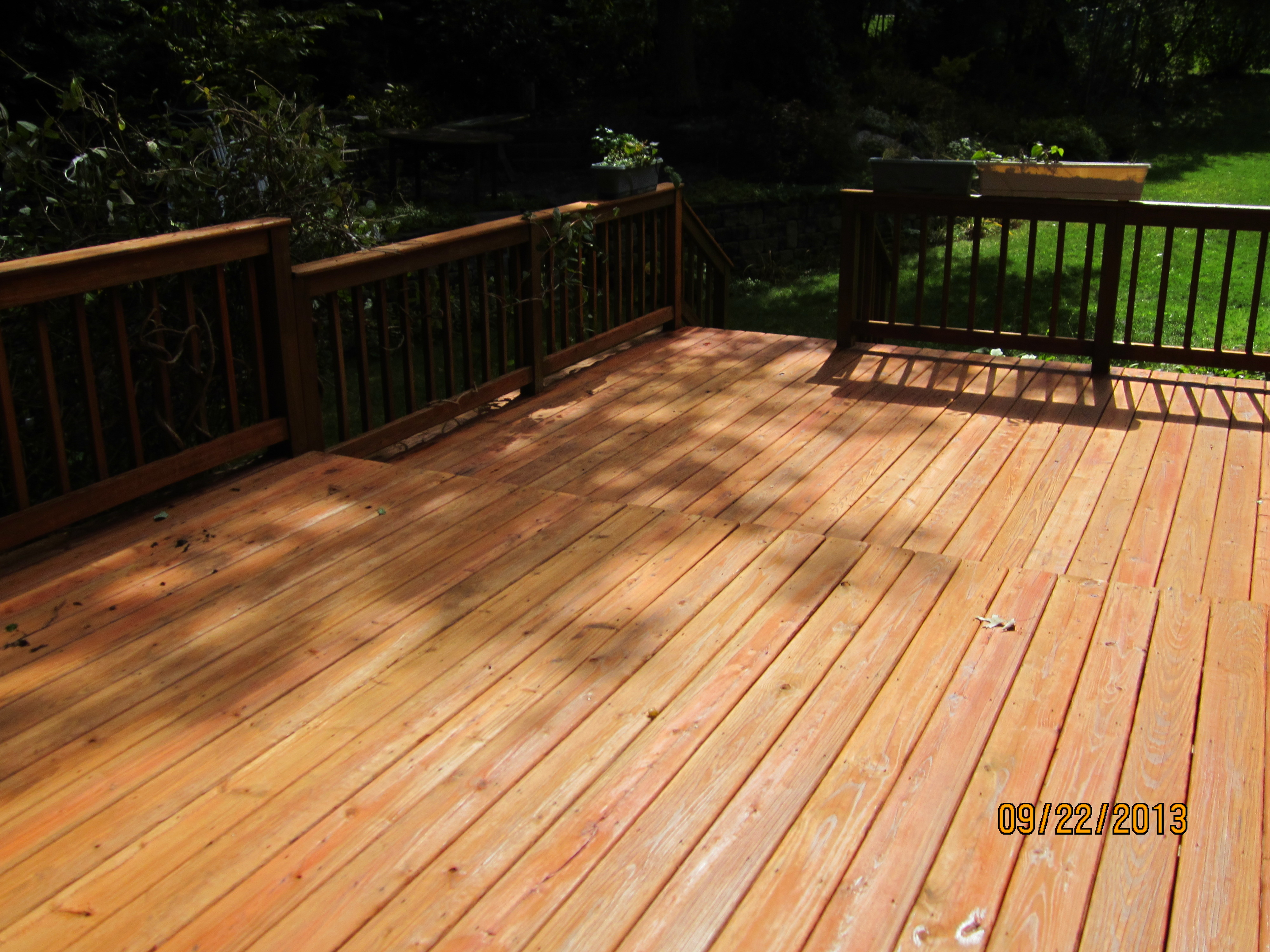 Best Cedar Deck Sealer Stain New Wood Reviews In Canada Composite for size 4000 X 3000