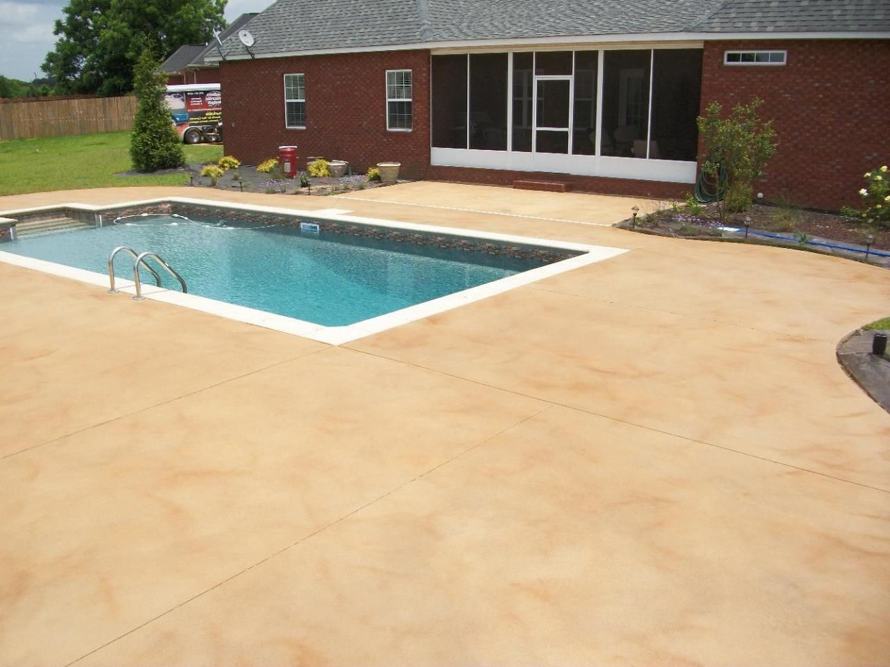Best Paint For Concrete Pool Deck And Best Colors For A Cement Pool with regard to dimensions 1280 X 960