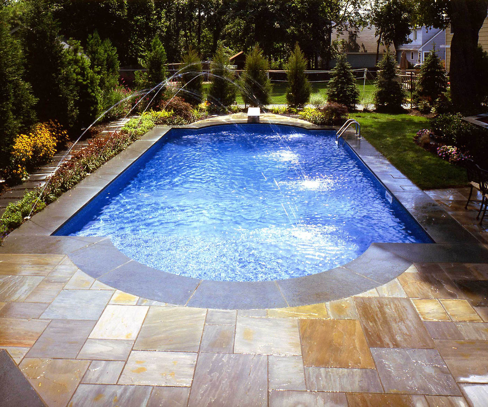 Best Swimming Pool Deck Ideas regarding proportions 1600 X 1334