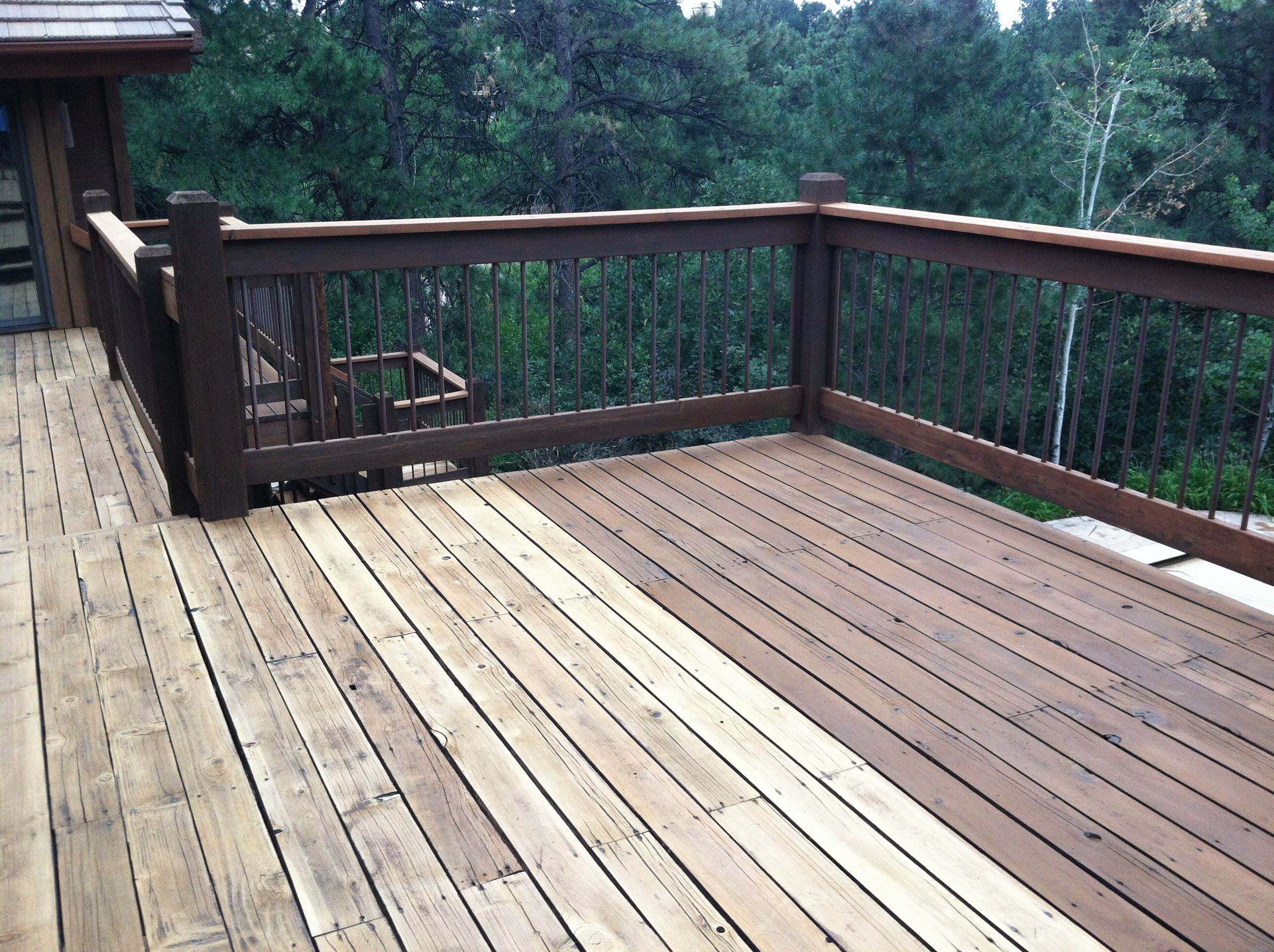 Cabot Deck Stain In Semi Solid Bark Mulch Half Stained Best Deck in proportions 2592 X 1936