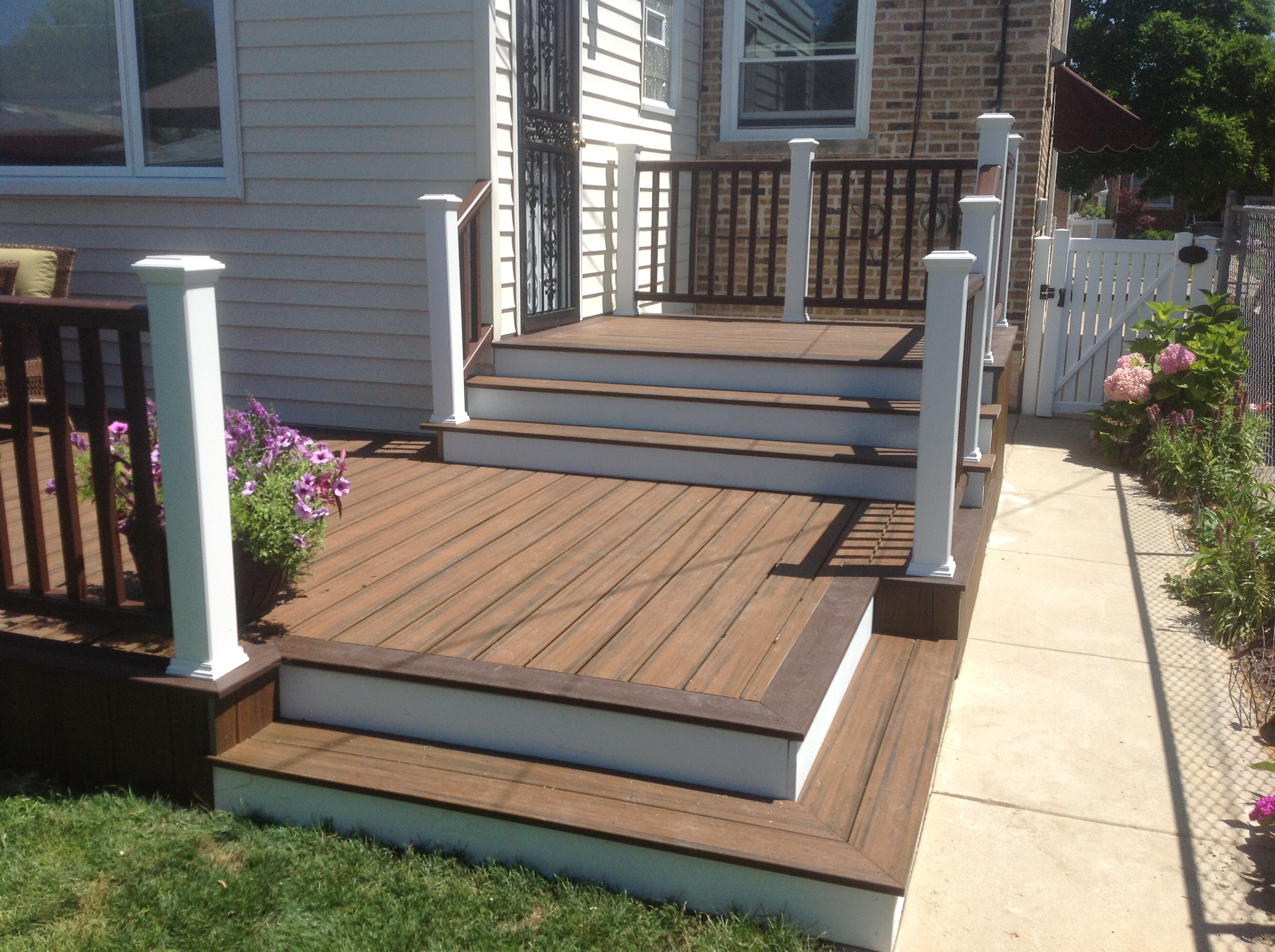 Choosing The Right Deck Stain Colors Rustic Woodmen Decks in size 2592 X 1936