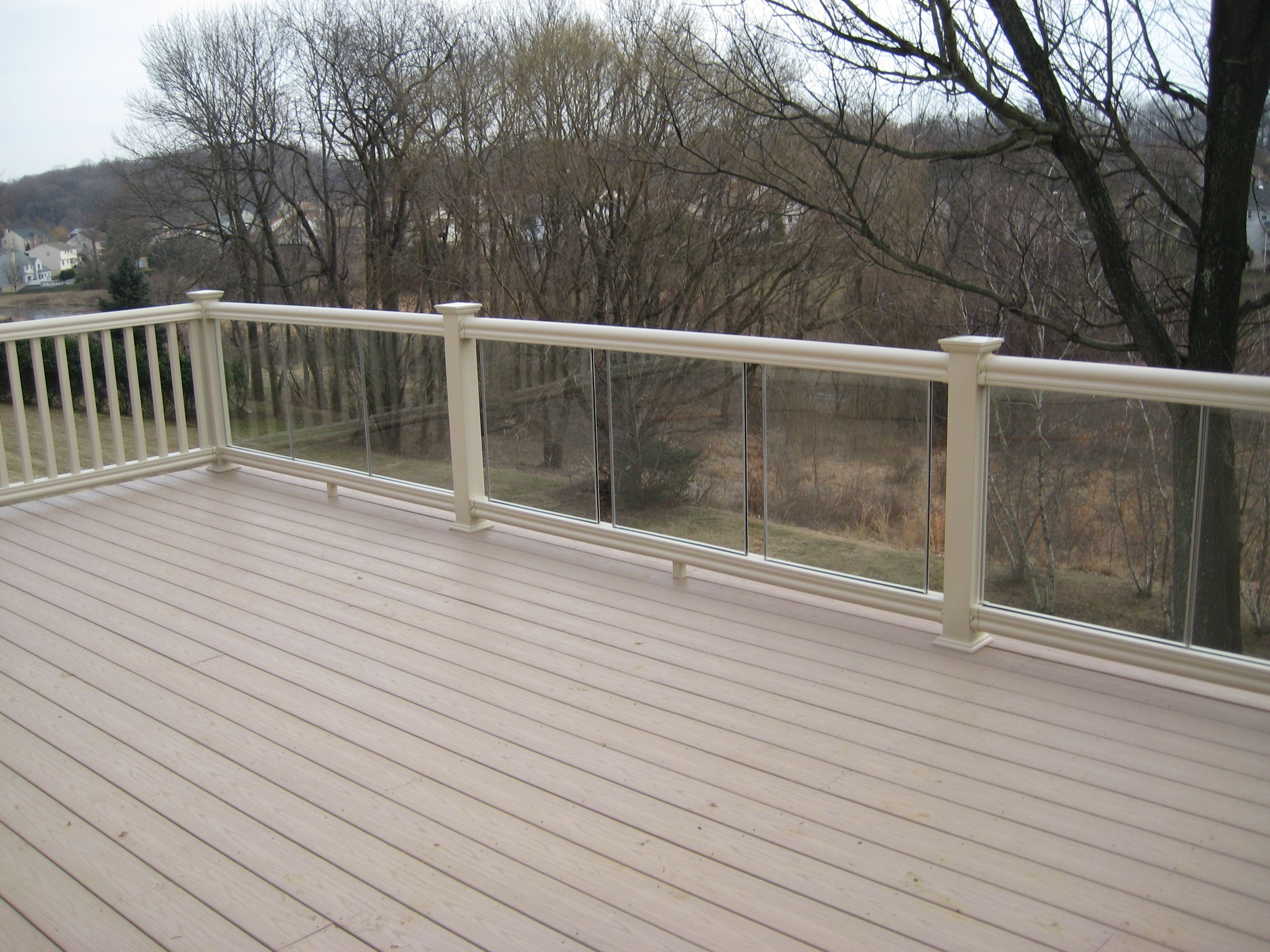 Composite Deck With Glass Rail Munz Construction Decks Composite in size 3072 X 2304