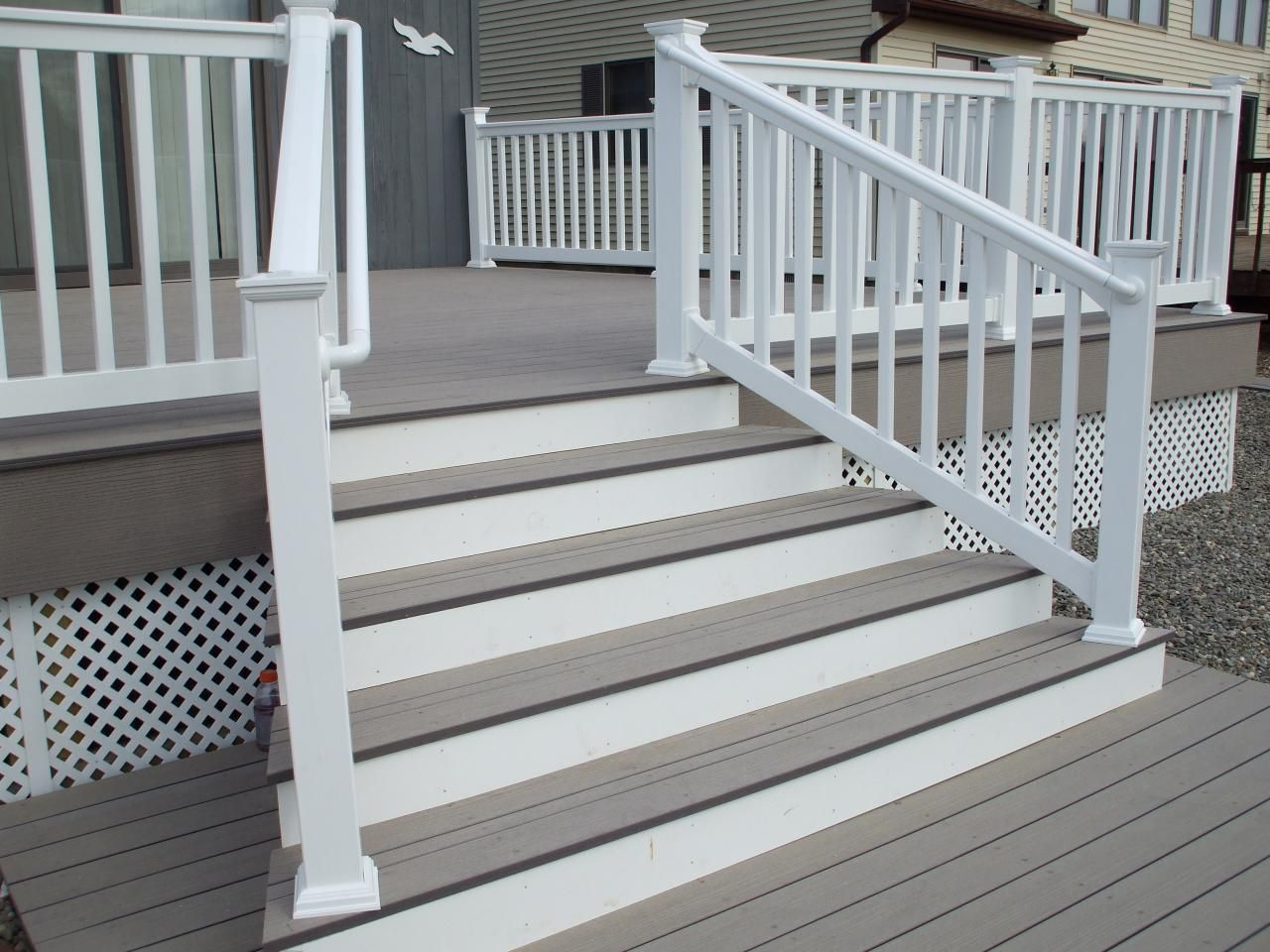 Deck Paint That Looks Like Composite Decking Deck Porch Railings pertaining to sizing 1280 X 960