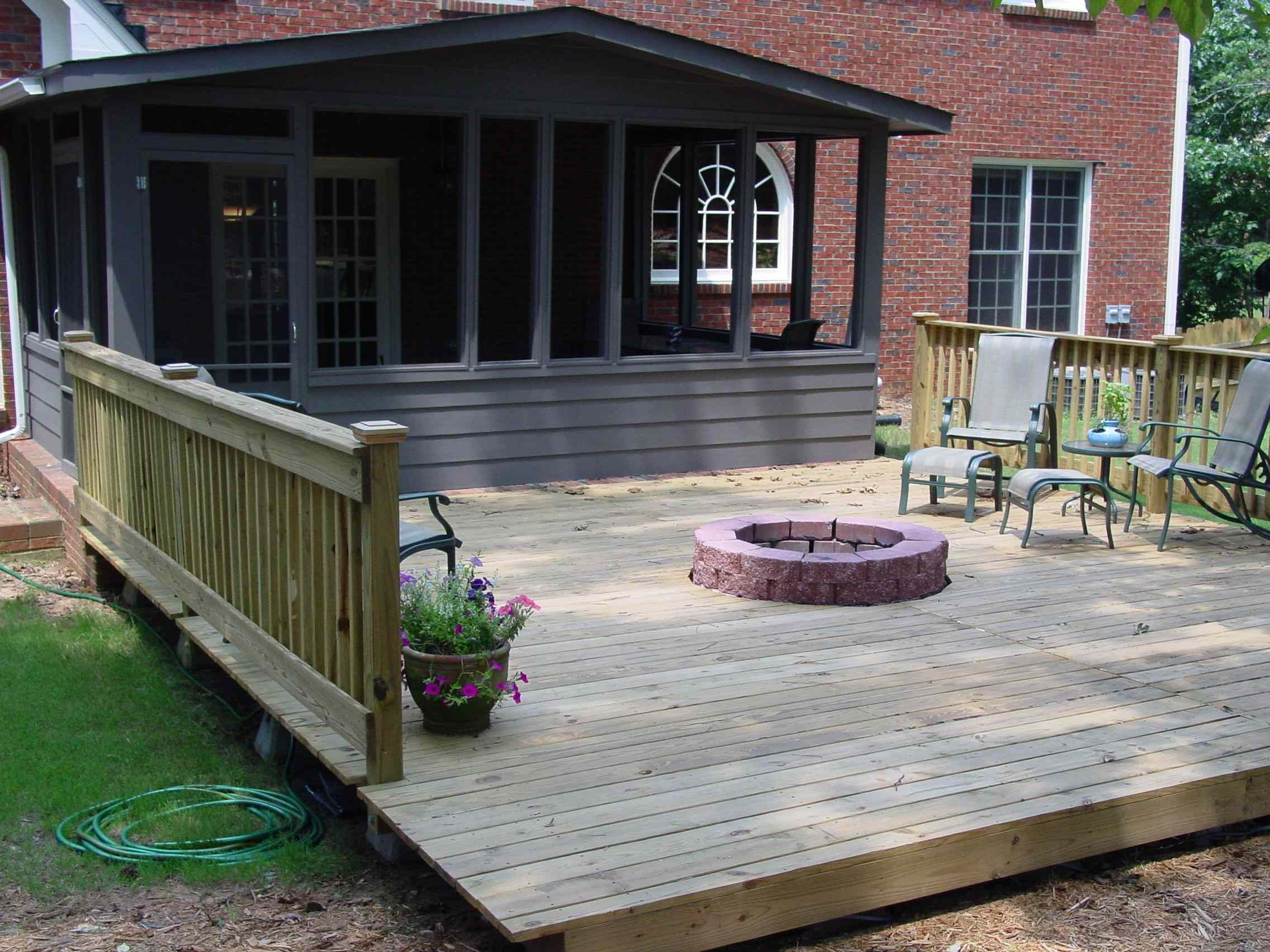 Deck With Fire Pit Quality Home Remodeling For The Home Deck in measurements 2272 X 1704