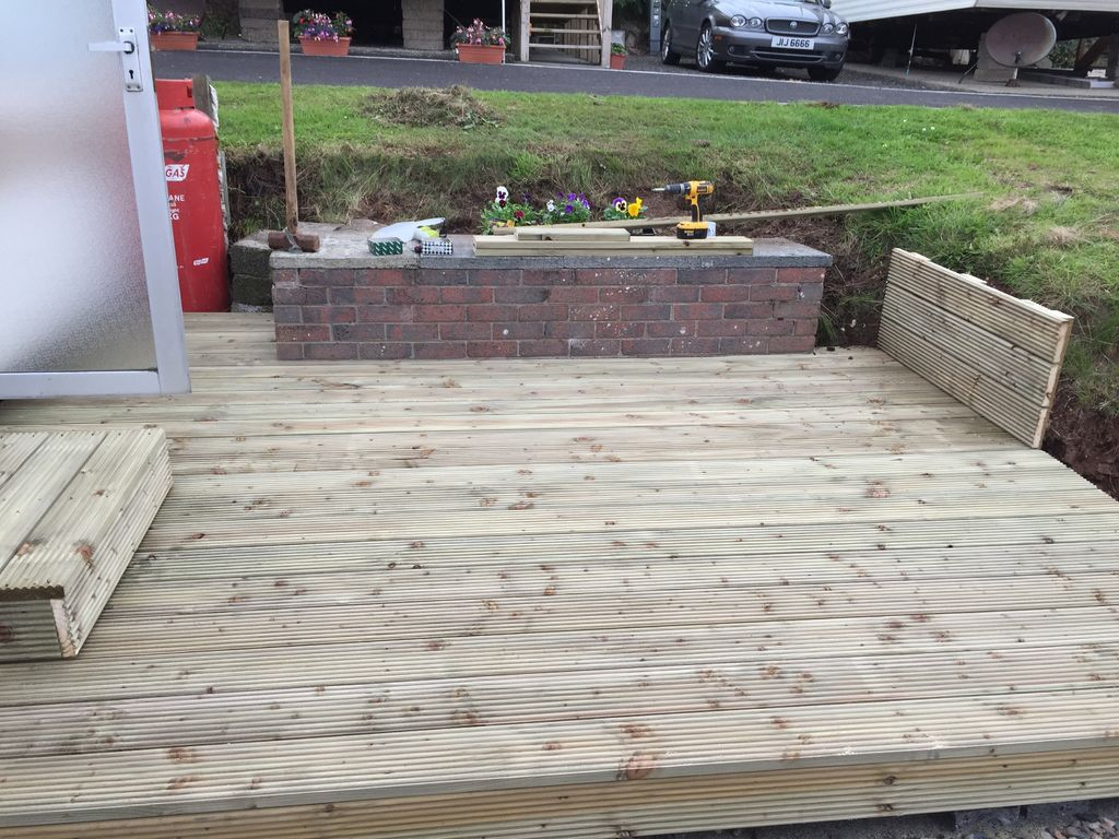 Decking On Top Of Pallets 5 Steps With Pictures with regard to sizing 1024 X 768