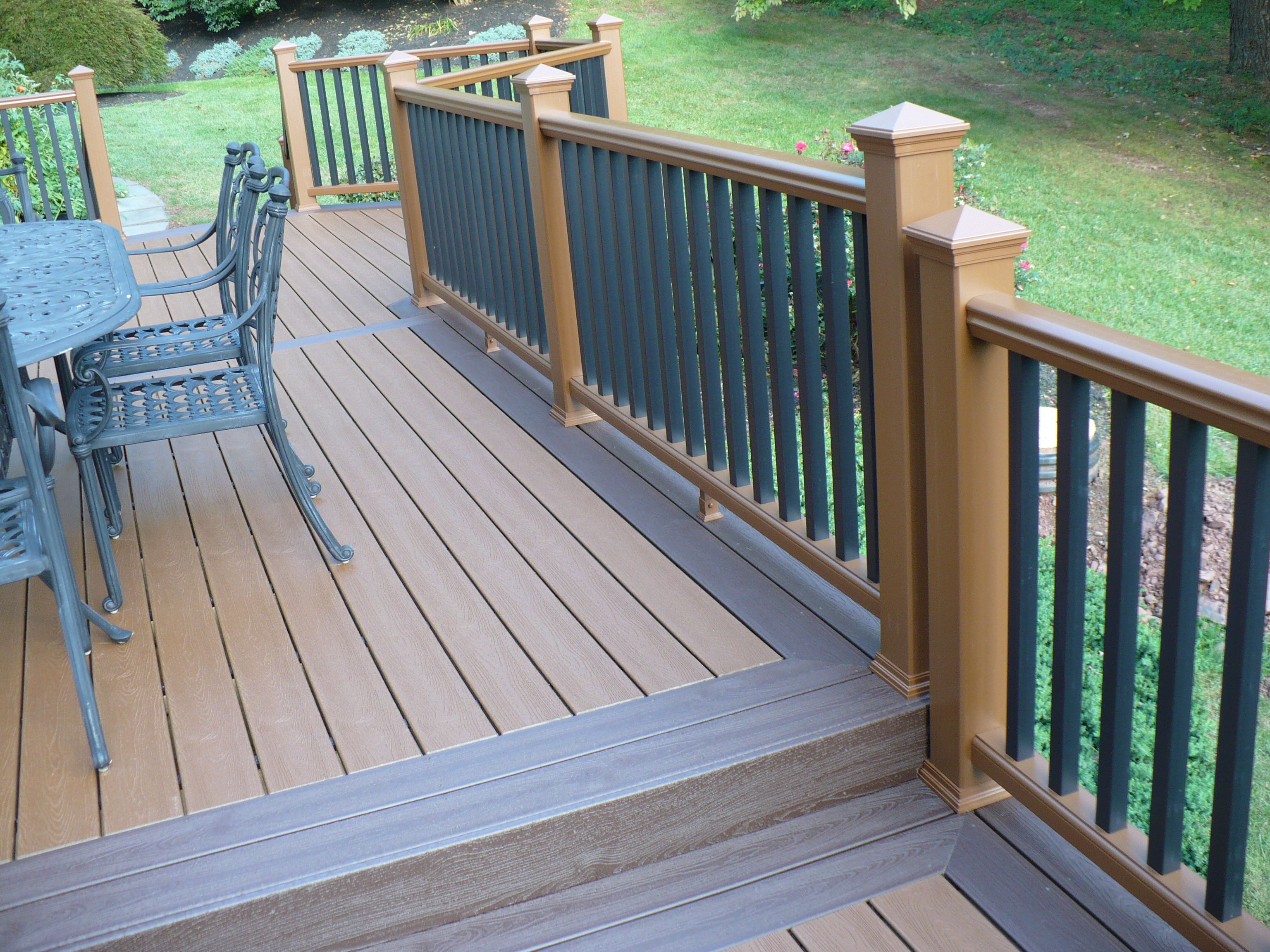 Decks Trex Hidden Fasteners Make Installation More Efficient in measurements 3072 X 2304