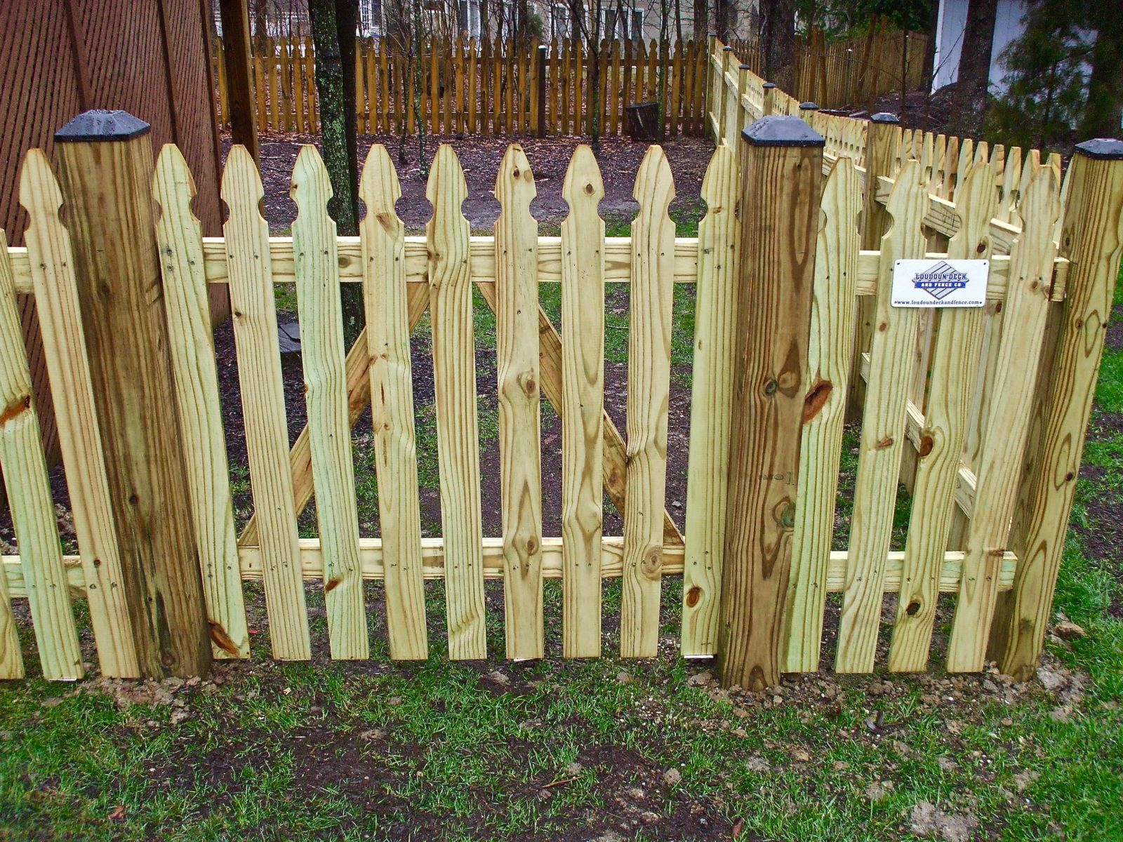 Fence Ideas Fence Designs Loudoun Deck Fence with regard to dimensions 1600 X 1200