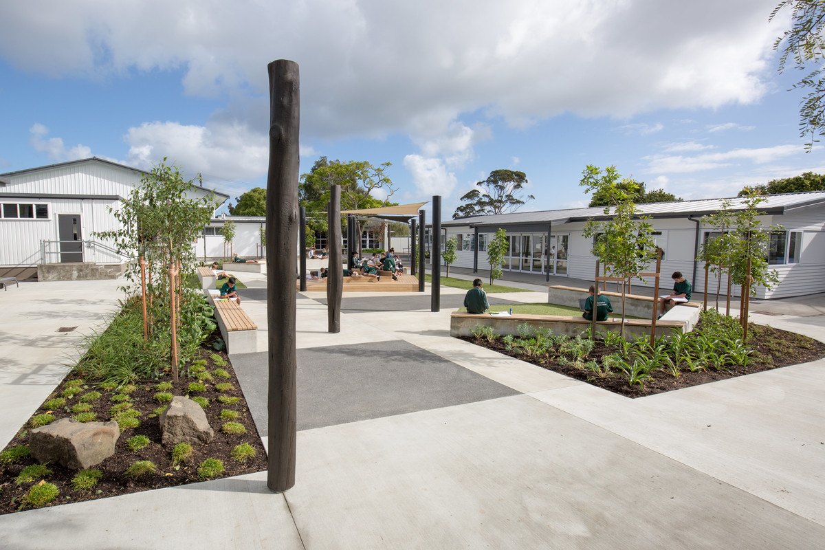 Glen Eden Intermediate Courtyard Nz Institute Of Landscape Architects regarding size 1200 X 800