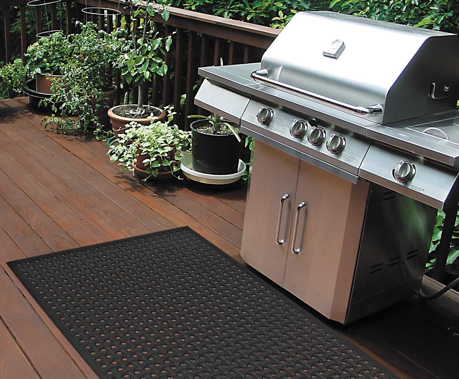 Grill Pad For Trex Deck Decking Grilling Deck Outdoor Dining regarding measurements 1600 X 1321