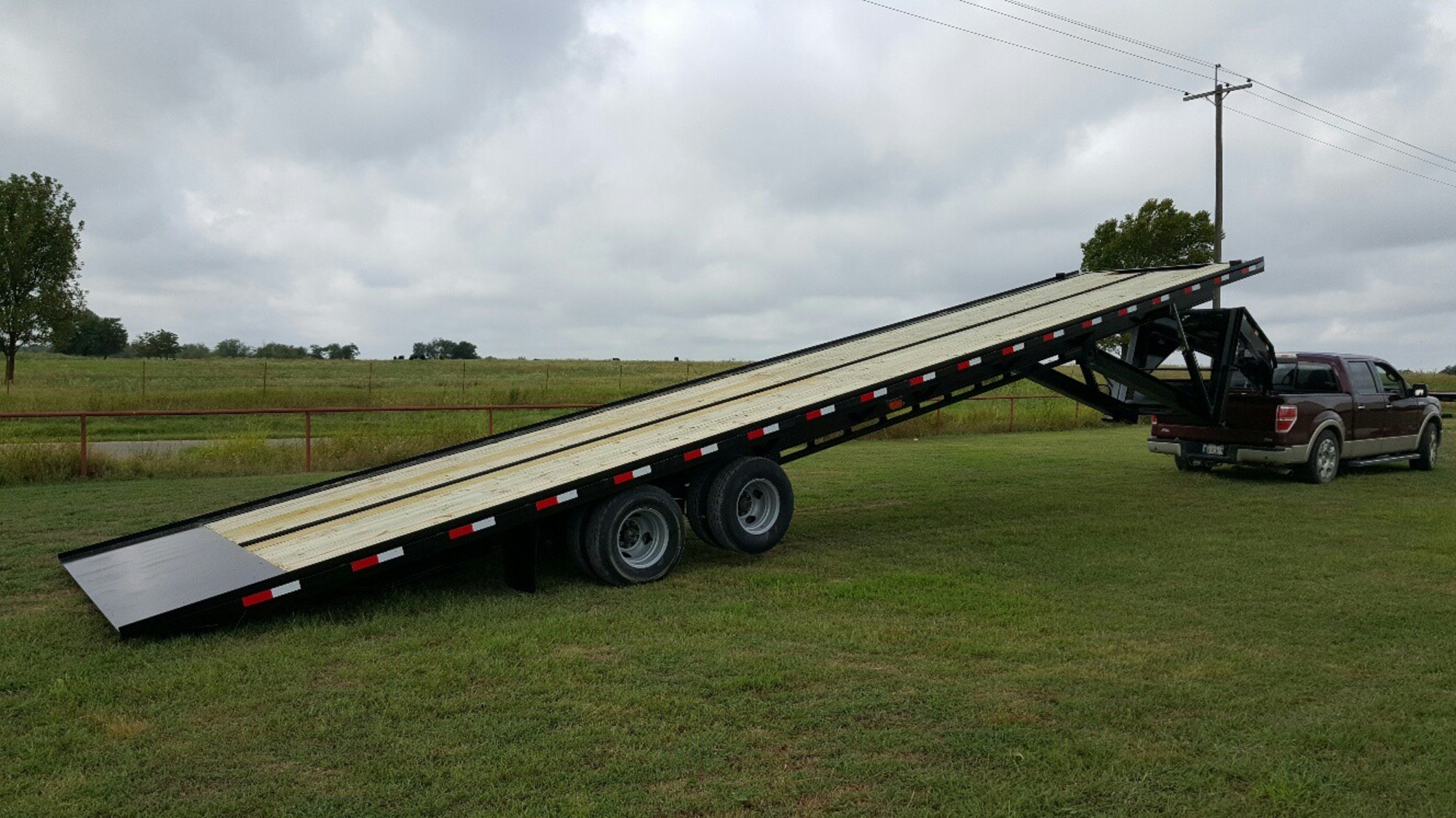 Kerr Bilt Trailers Jl Inc Gooseneck Hydraulic Tilt Bed Trailers inside dimensions 2000 X 1125