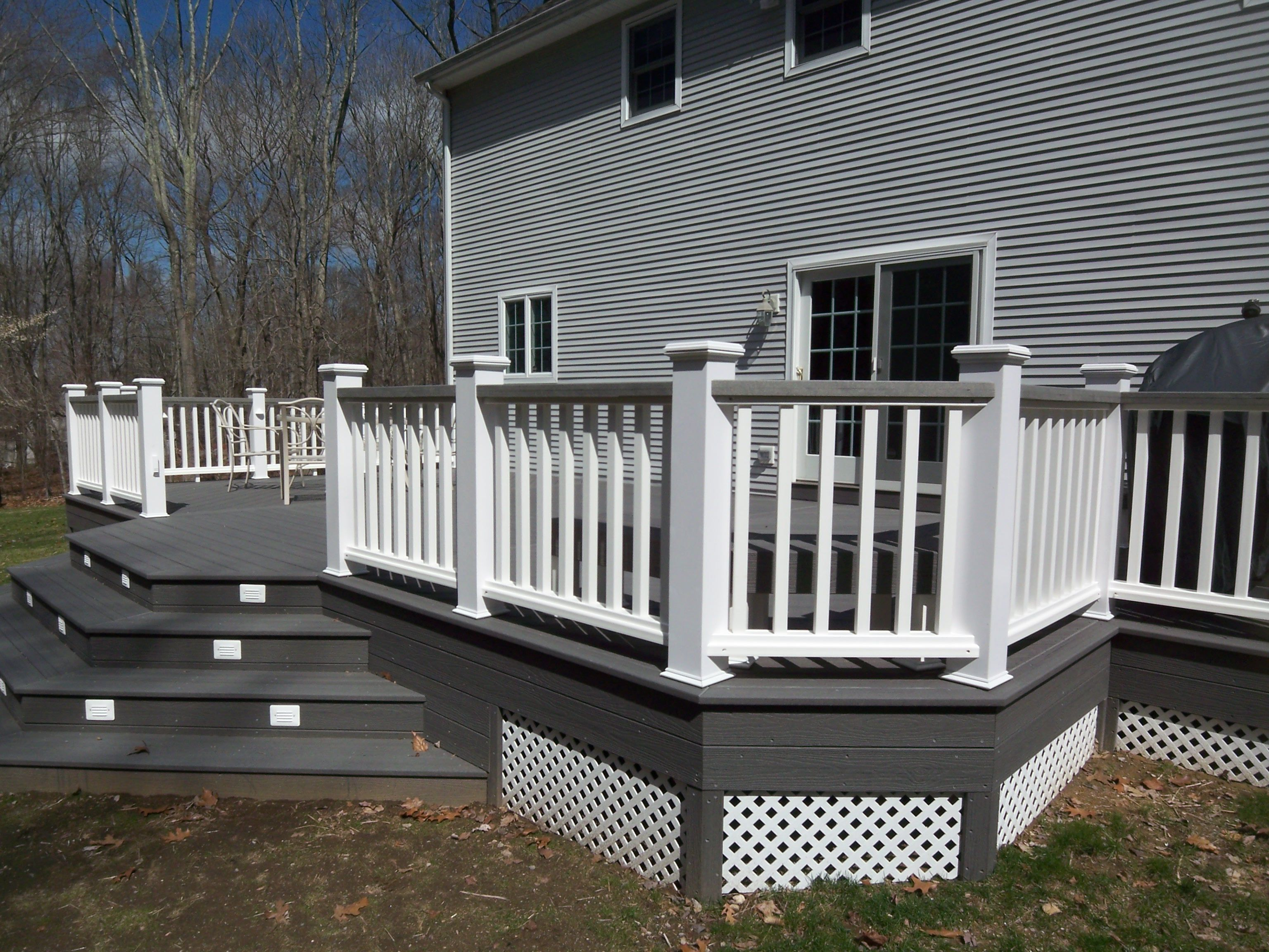 Large Grey Evergrain Deck With White King Posts Outdoor Ideas within proportions 3072 X 2304
