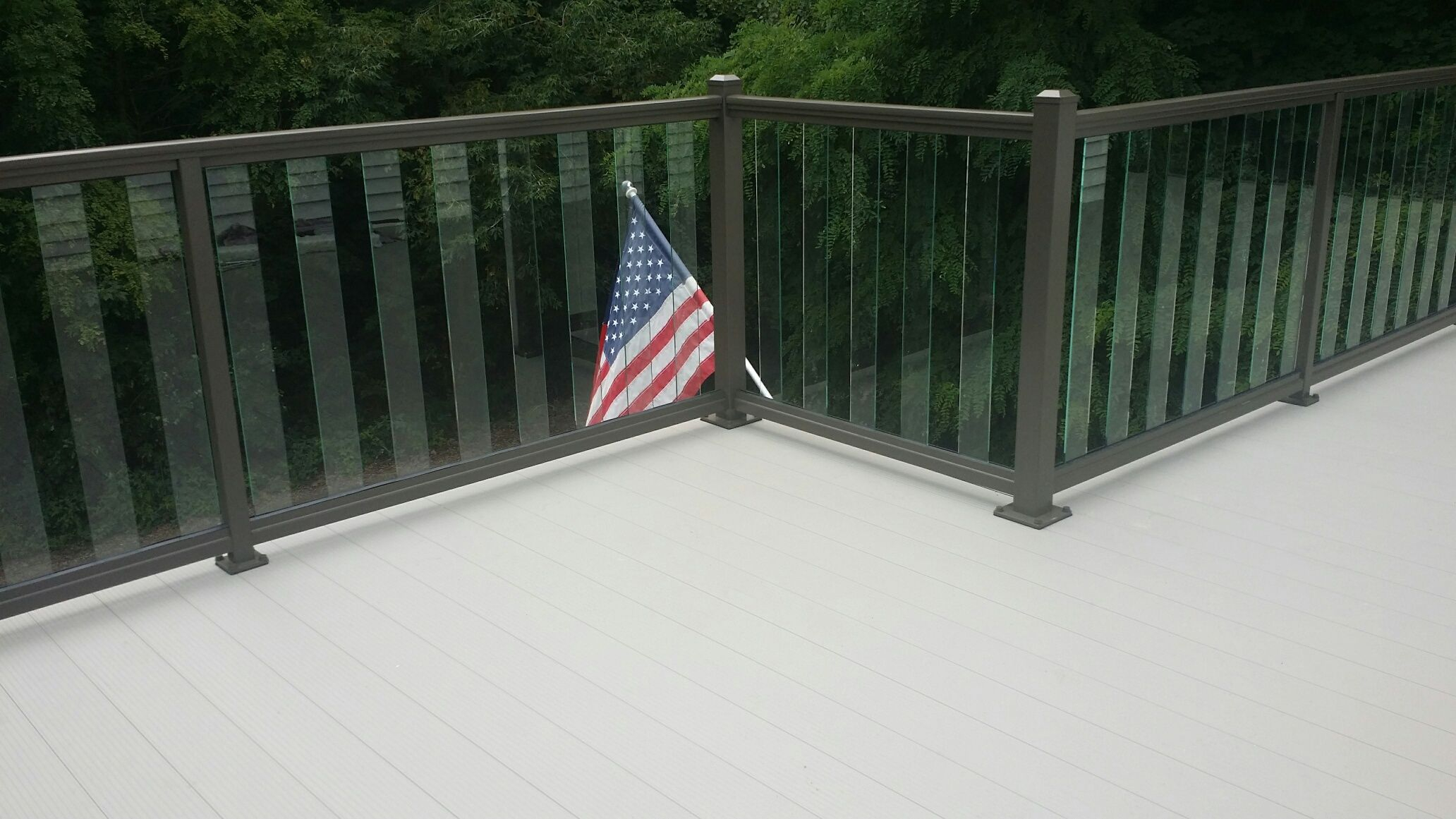 Light Grey Lockdry Aluminum Decking With Burnished Slate Glass inside measurements 2064 X 1161