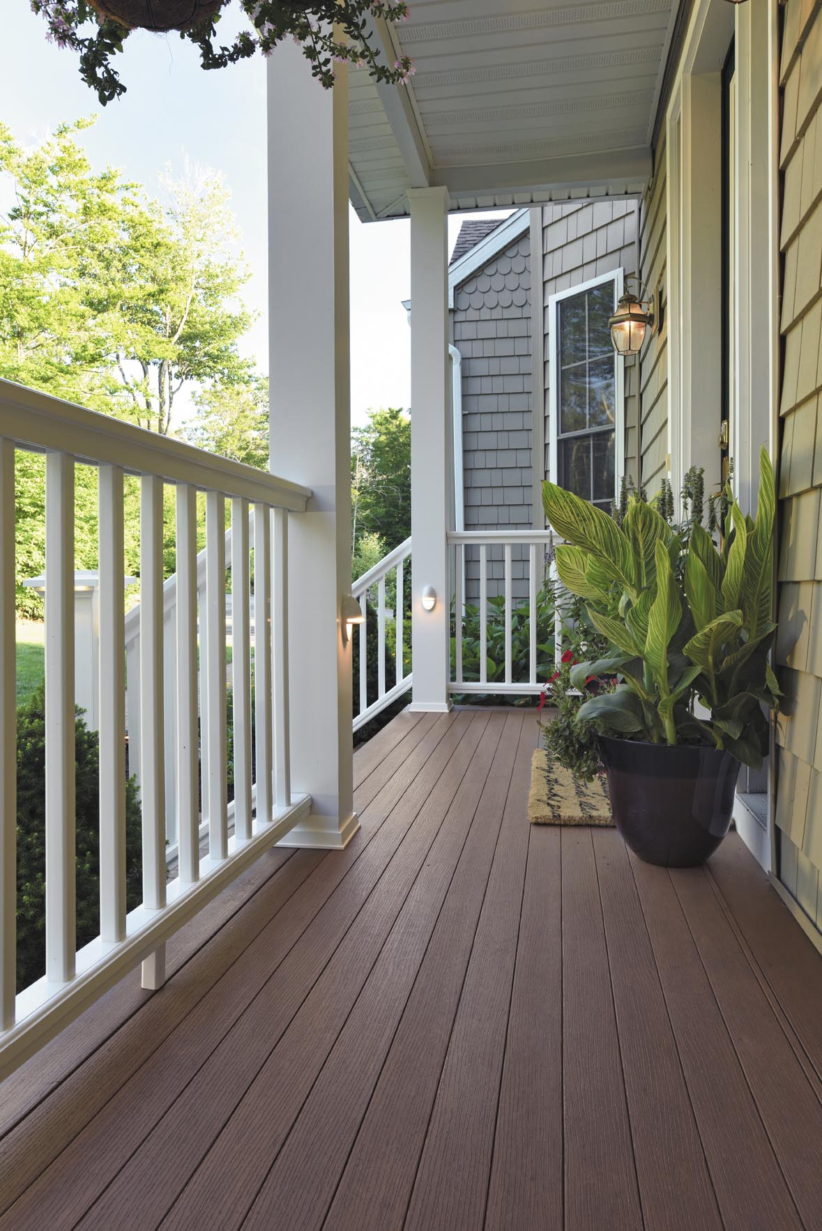 Lighting Products For Decks Porches Railings Timbertech inside measurements 1179 X 1766