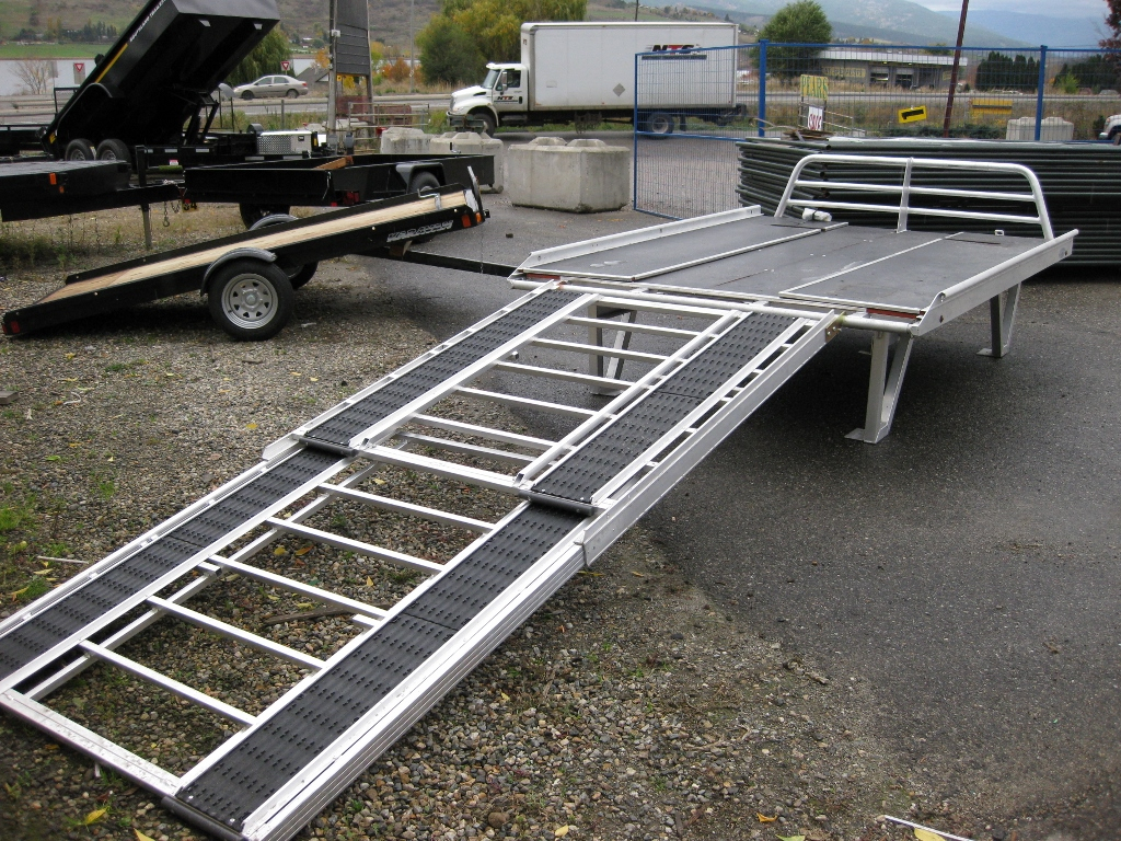 Marlon Truck Deck 1 Pleasant Valley Trailer Sales throughout measurements 1024 X 768