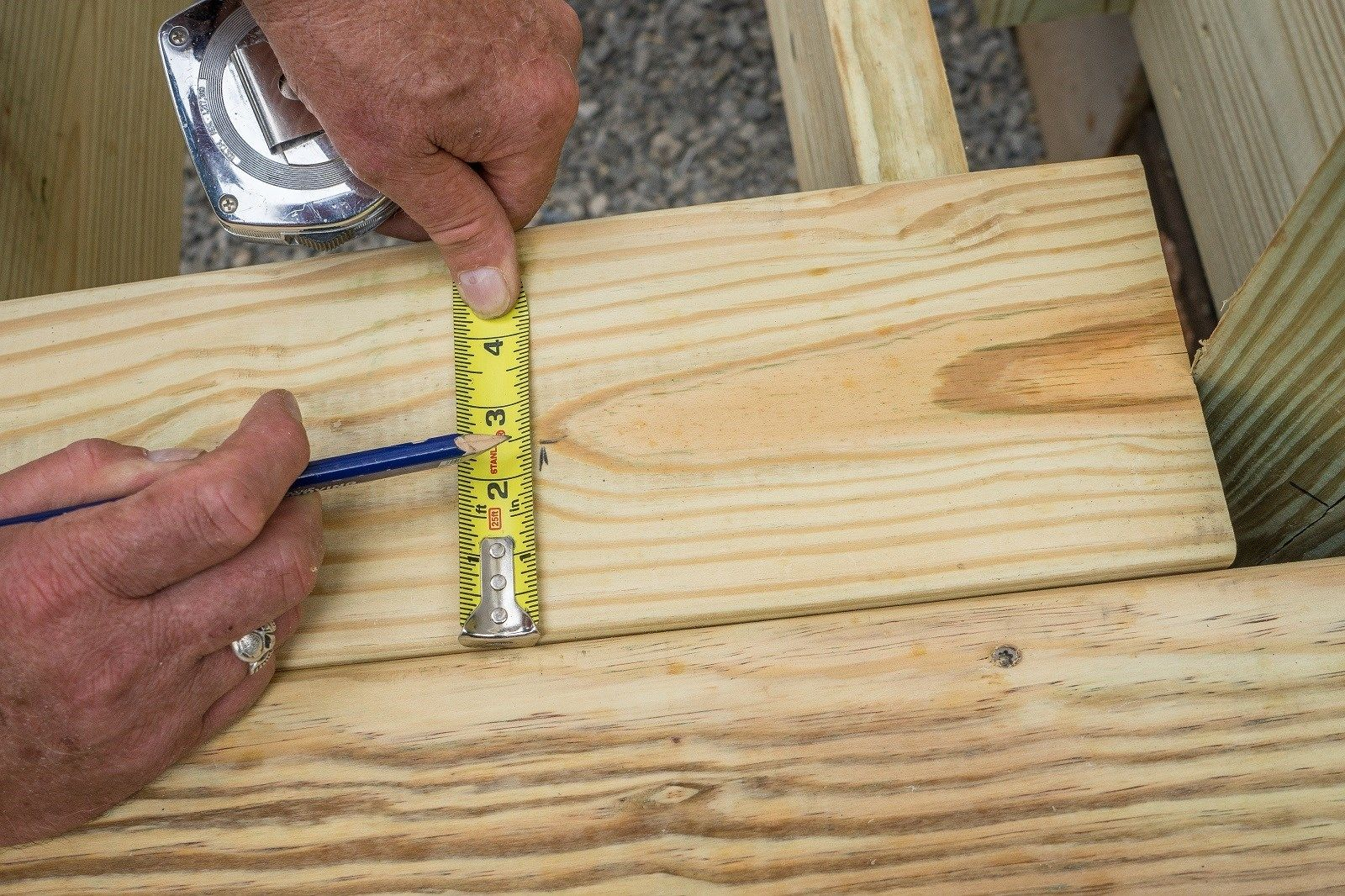 Notching Decking Around Posts Decks for measurements 1600 X 1066