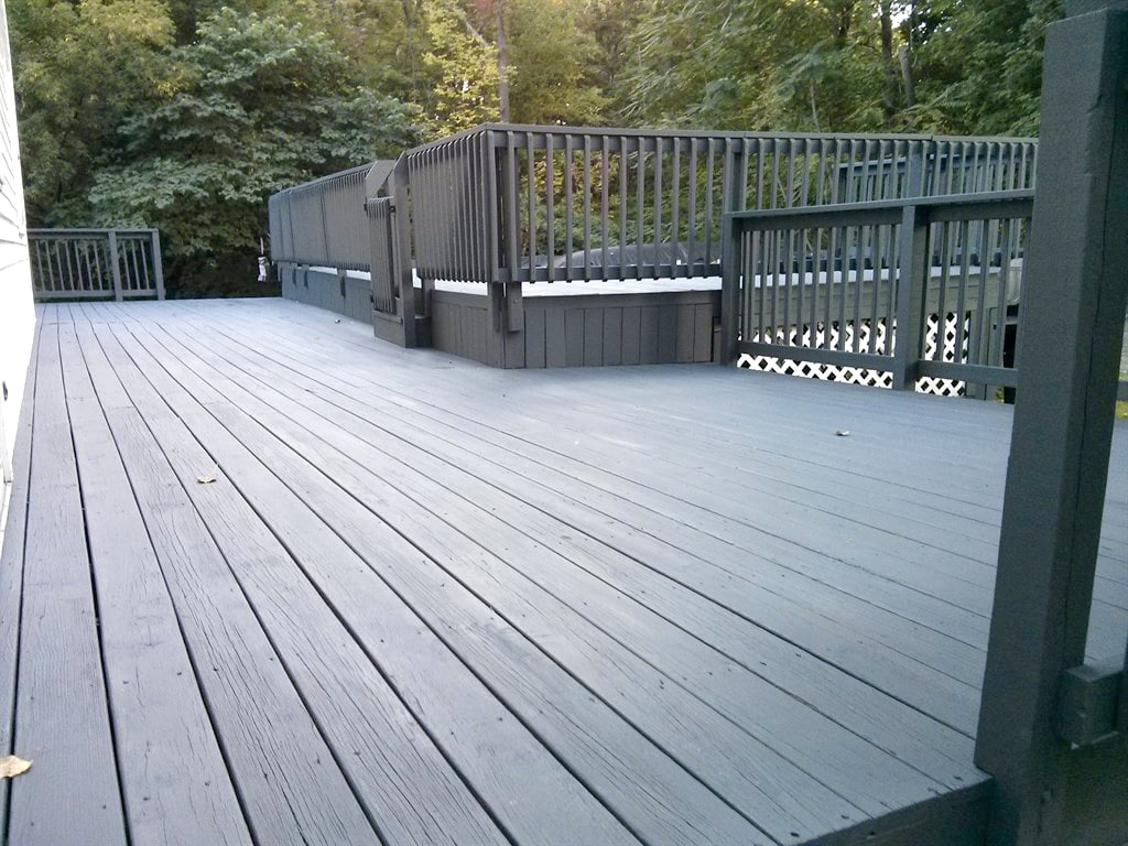 Oil Or Acrylic Choose The Right Deck Paint Stain Angies List with dimensions 1024 X 768