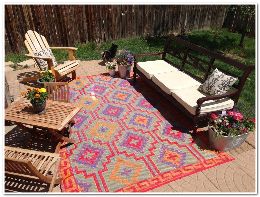 Outside Rugs For Decks Roselawnlutheran in sizing 1036 X 786