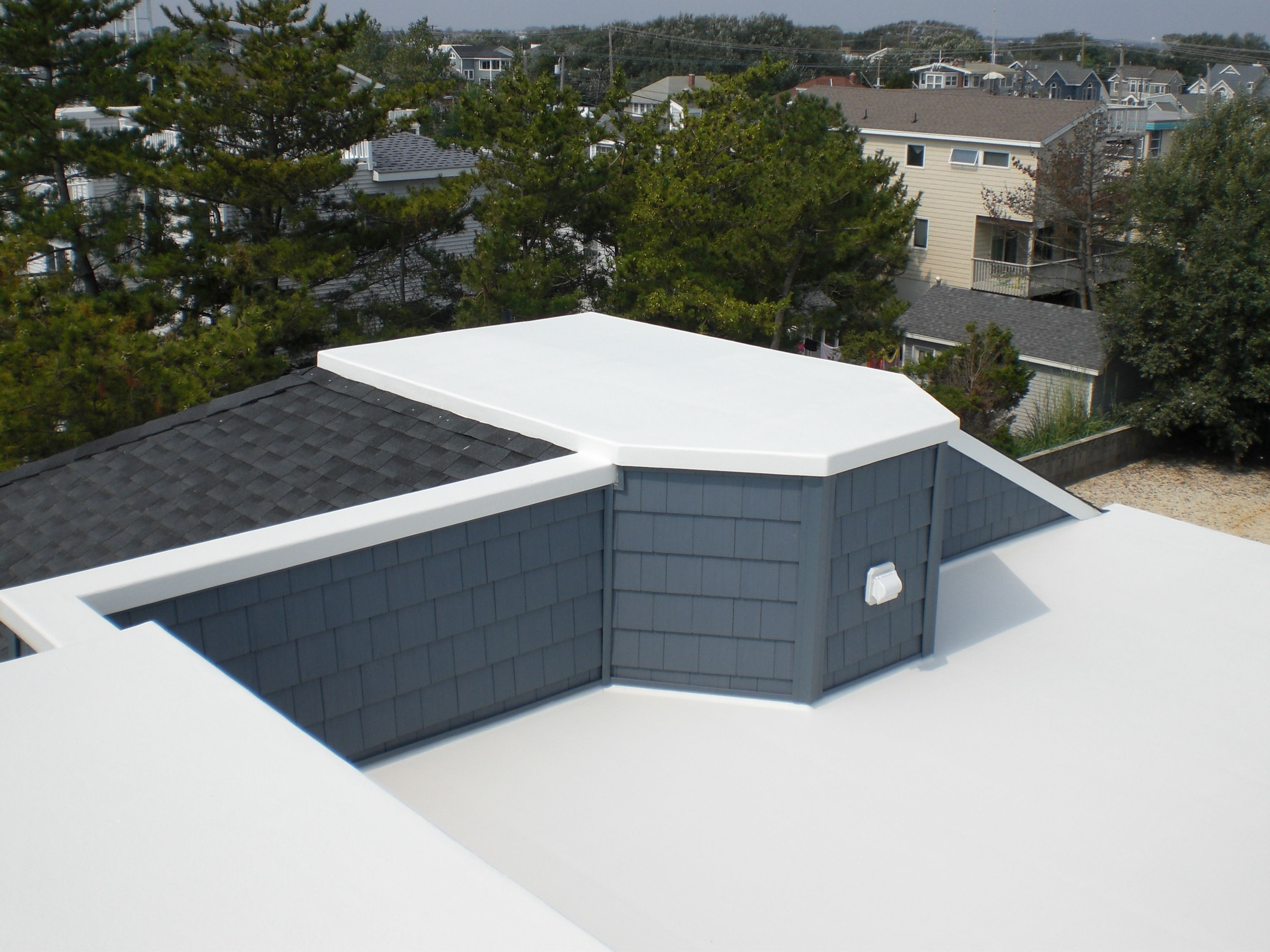 Pin Hot Coat Fiberglass On Fiberglass Roof Decks Roof Deck throughout measurements 3072 X 2304