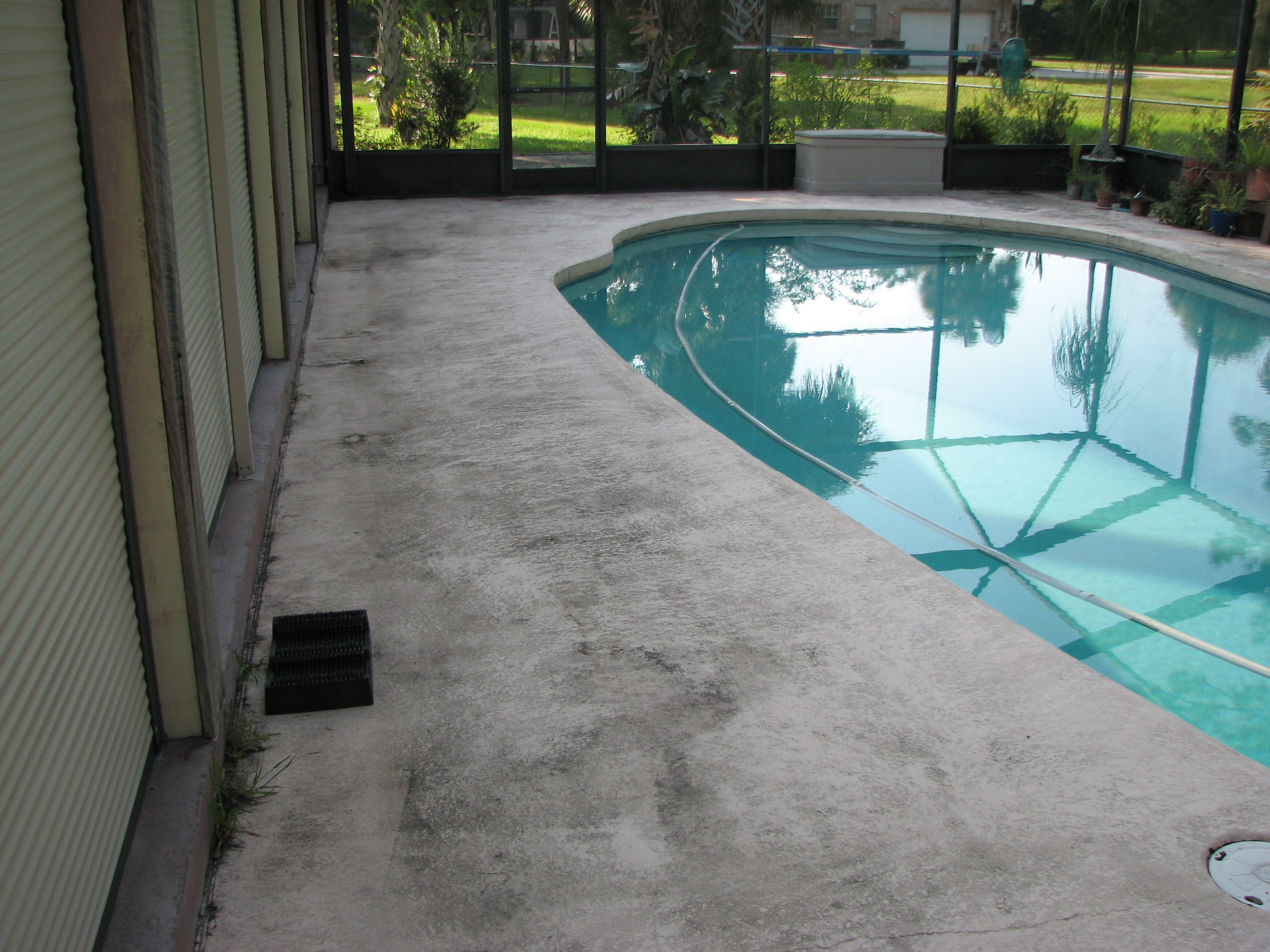 Pool Deck Repair Melbournefl Pool Deck Cracks Pooldeck Painting for proportions 2816 X 2112