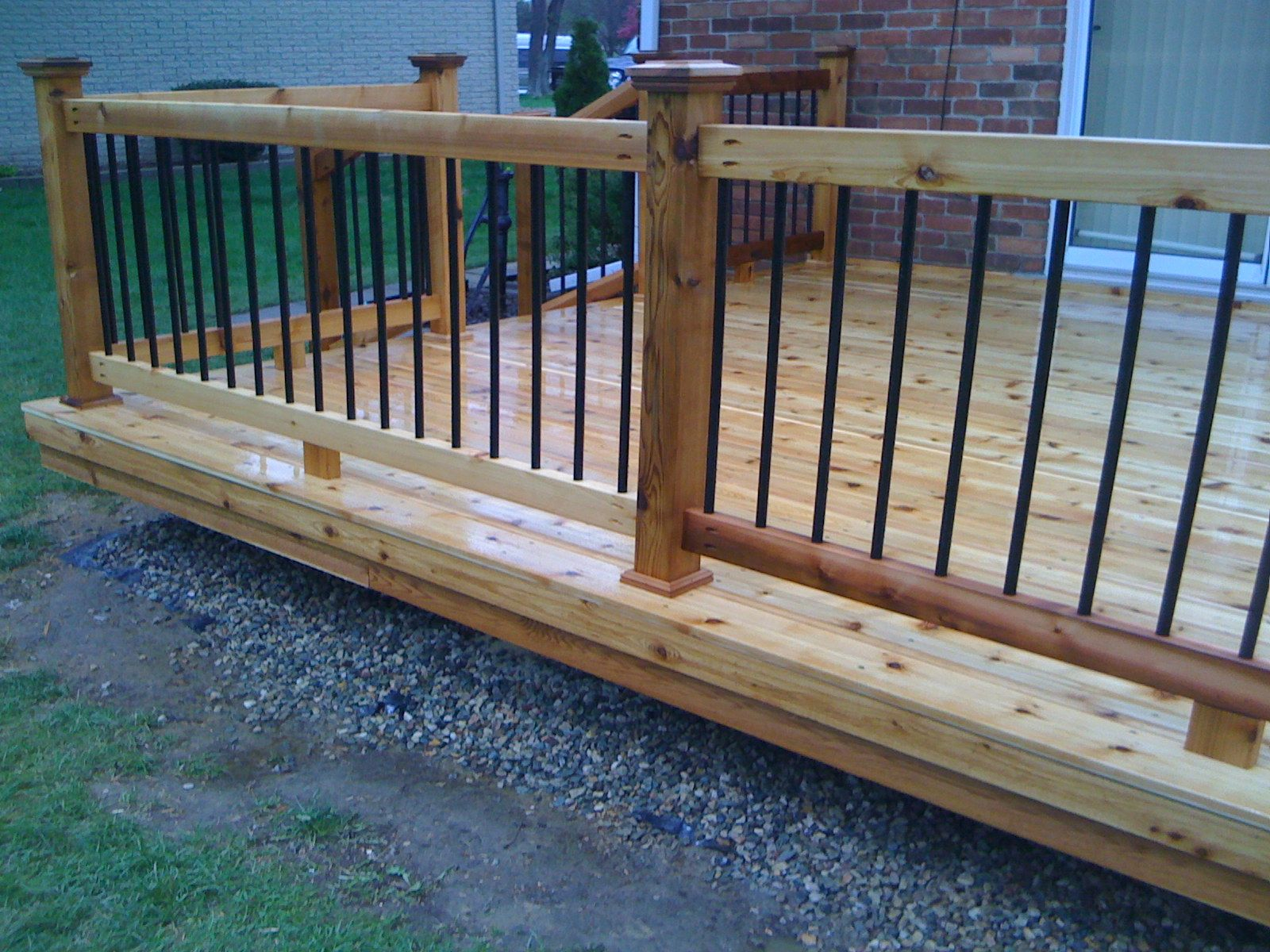 Railing And Baluster Ideas Deckorators Projects Wood Deck within size 1600 X 1200