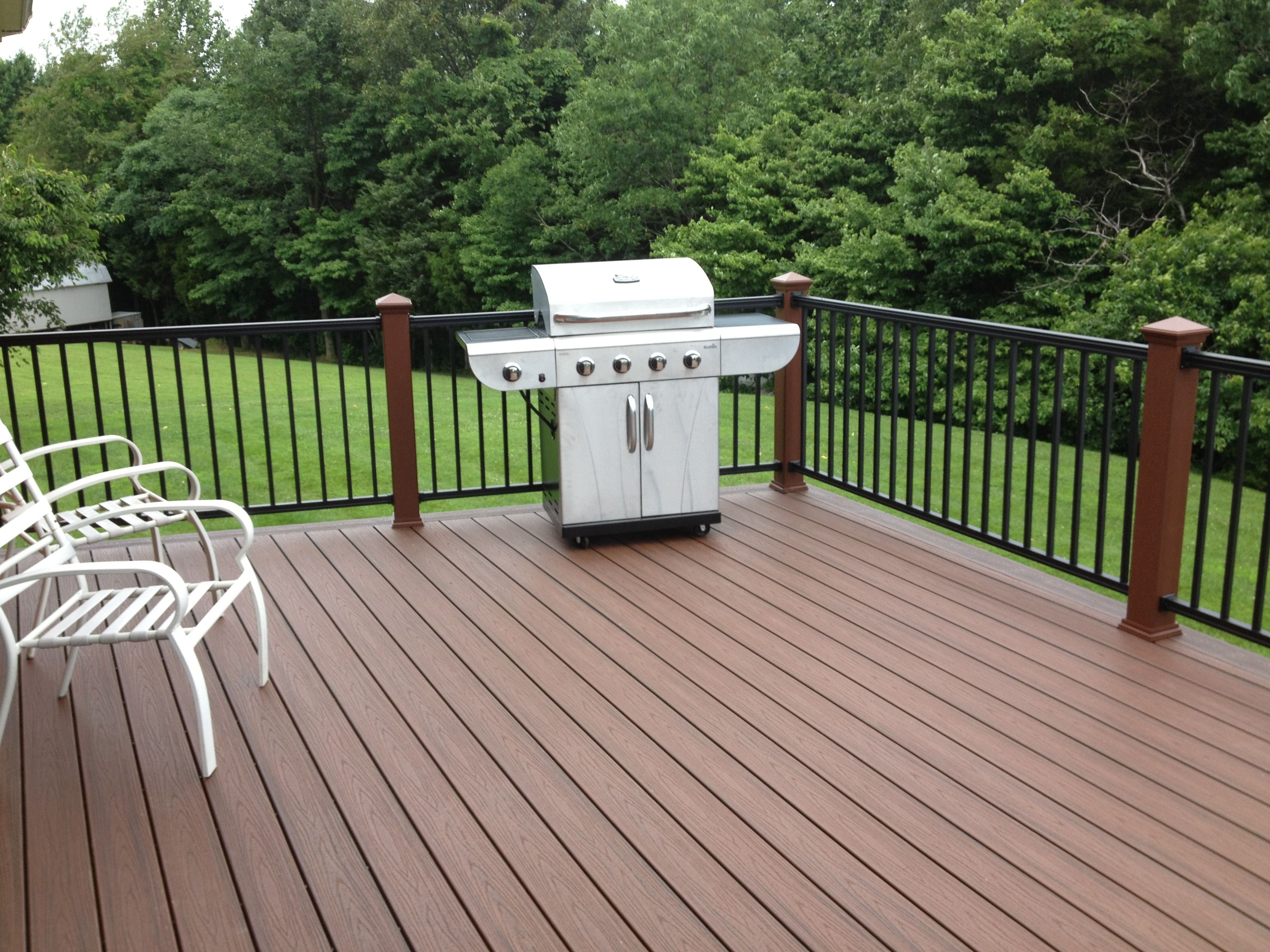 Spiced Rum Decking With Hidden Fasteners Trex Deck At Green River in sizing 3264 X 2448