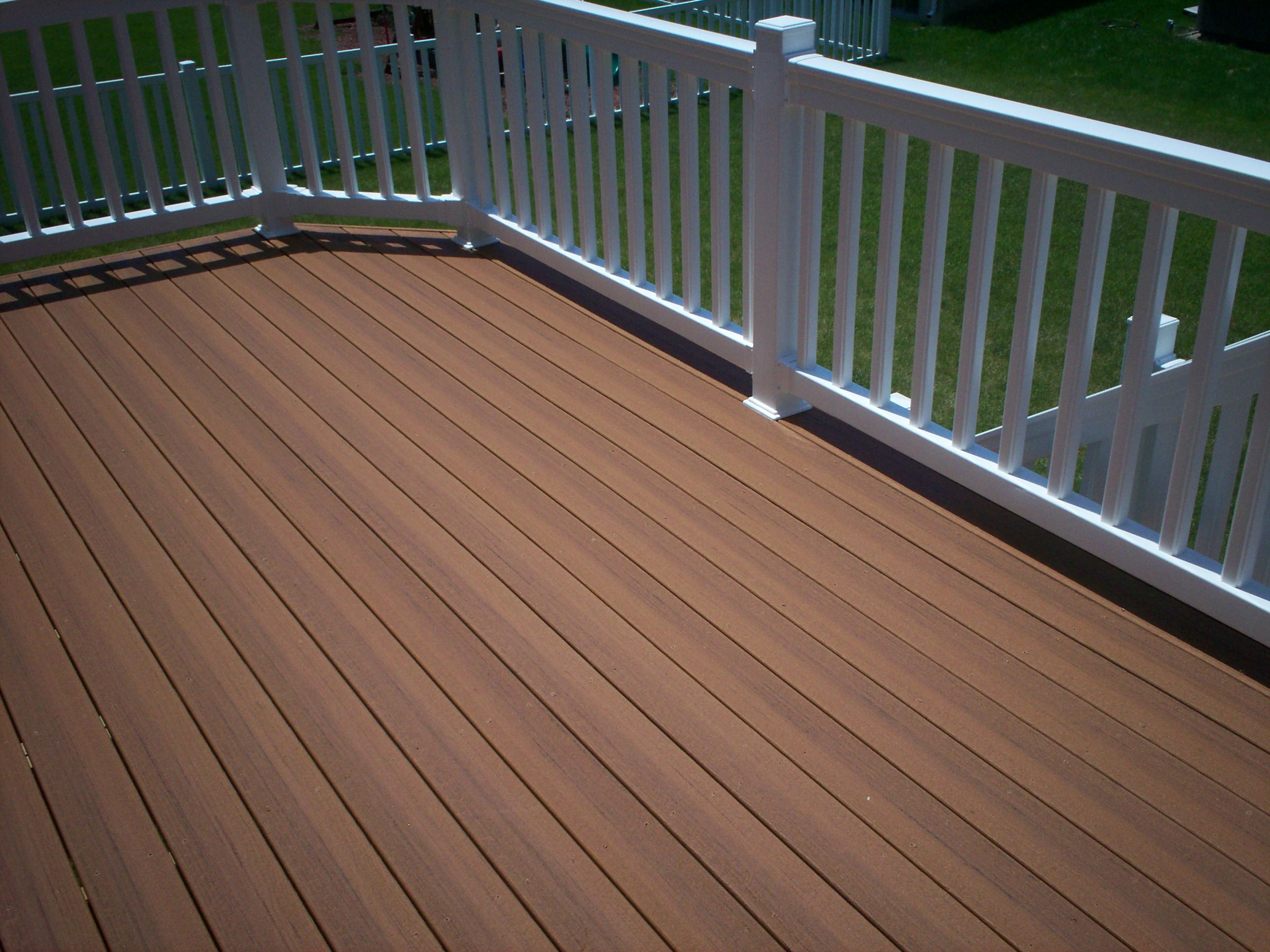 Stylish Trex Decking Color Combinations With Newtechwood Ultrashield with regard to size 2576 X 1932