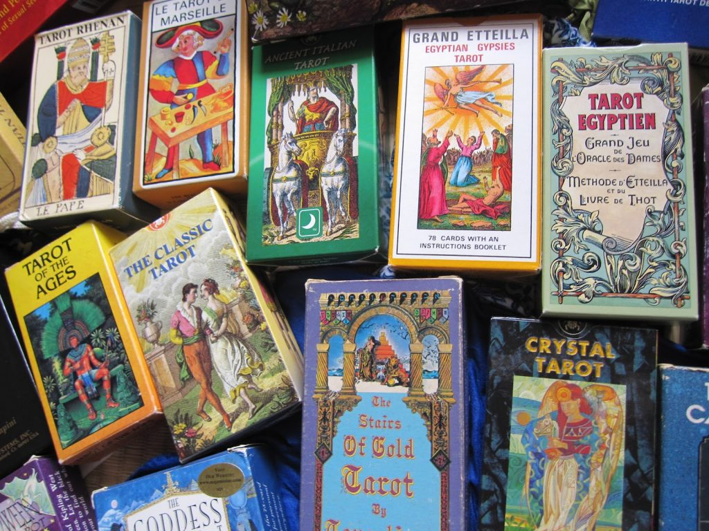 Tarot Cards Beginners Guide Learn Tarot Reading pertaining to size 1024 X 768