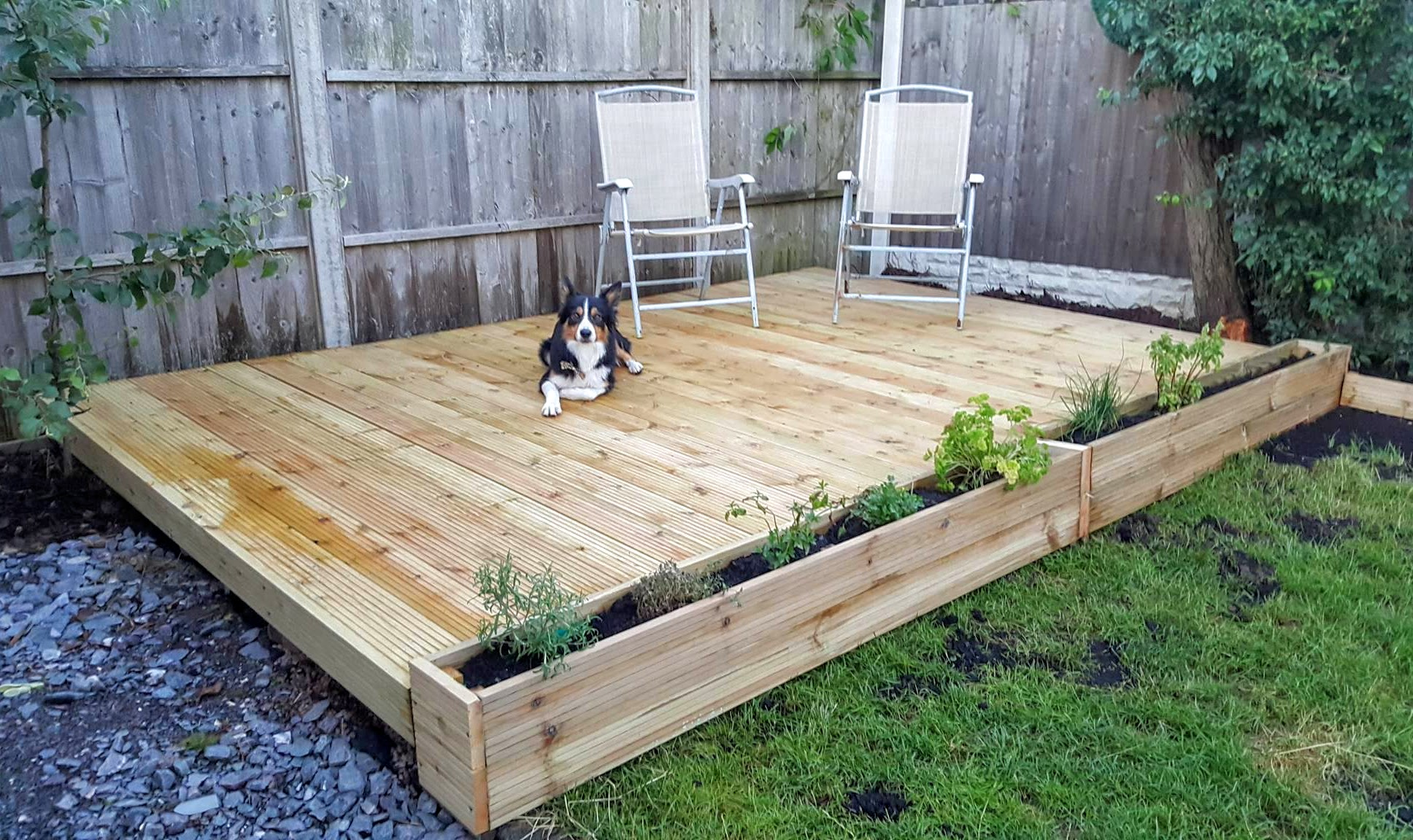 The Herb Kitchen Garden Diy Lounge Decking The Carpenters Daughter inside dimensions 1936 X 1152