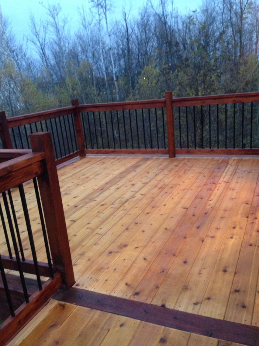 Two Tone Stain On Our Deck Turned Out Nice Outdoor Living Deck in dimensions 852 X 1136