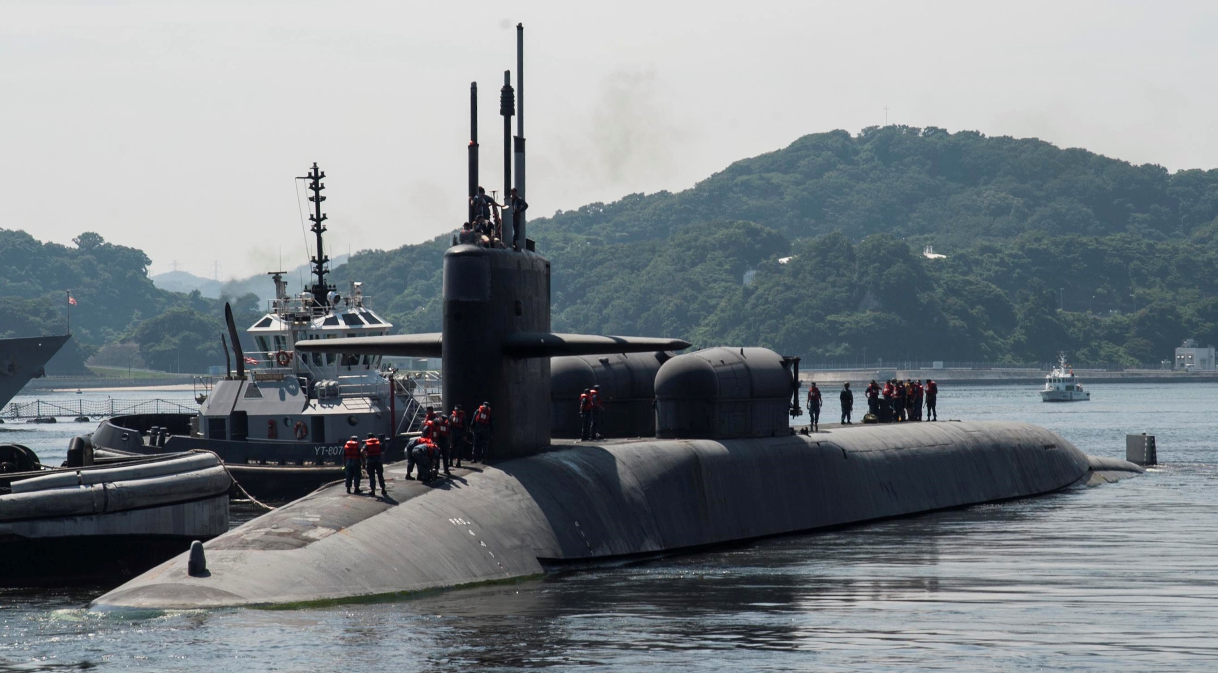 Uss Ohio Ssgn Ssbn 726 Class Guided Missile Submarine Us Navy throughout dimensions 2500 X 1381