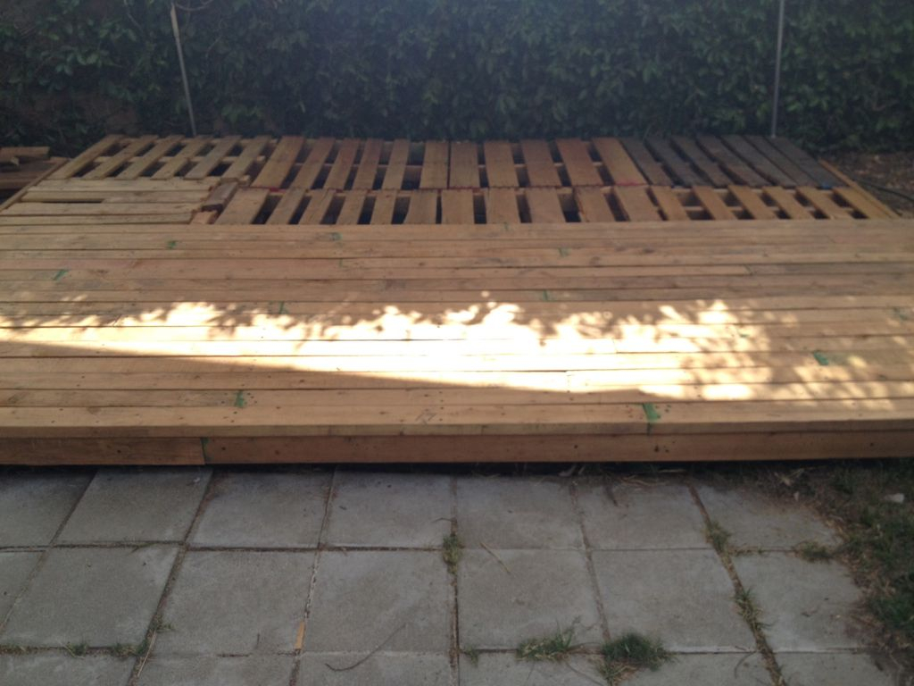 Wood Pallet Backyard Deck 4 Steps With Pictures pertaining to size 1024 X 768