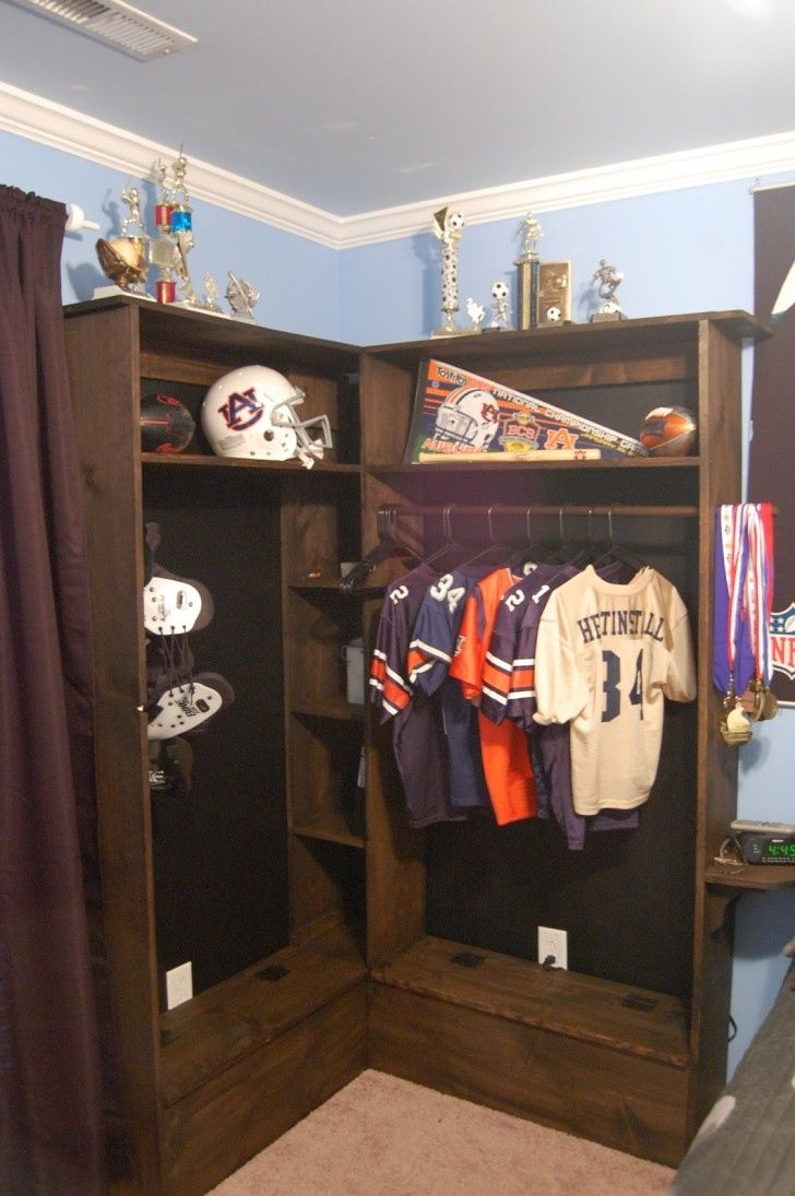 10 Locker Room Bedroom Ideas Most Stylish As Well As within dimensions 728 X 1095