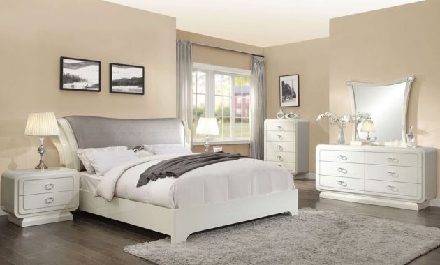 Acme Furniture Bellagio 4pc Panel Bedroom Set In Ivory High Gloss for measurements 1600 X 939