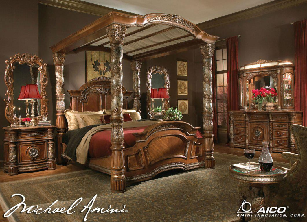 Aico Villa Valencia 4pc Poster Canopy Bedroom Set In Chestnut throughout proportions 1061 X 768