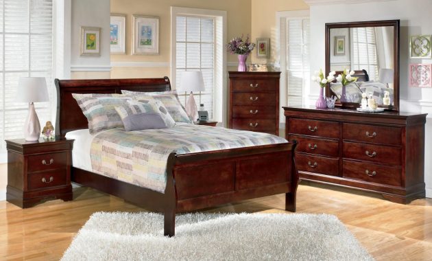 Alisdair Sleigh Bedroom Set In Dark Brown inside size 1280 X 1024