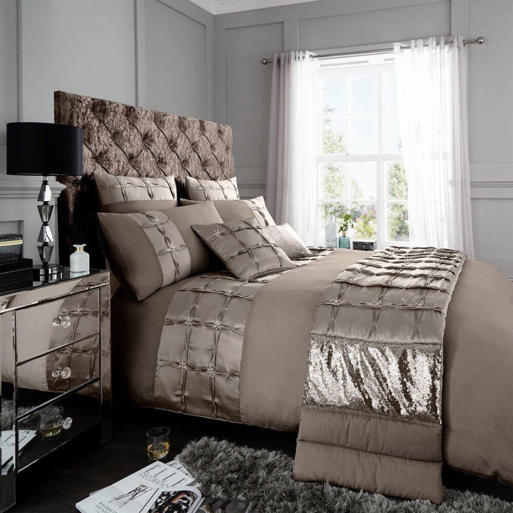 Andriana Luxury Duvet Cover Set And Pillowcases intended for sizing 1000 X 1000