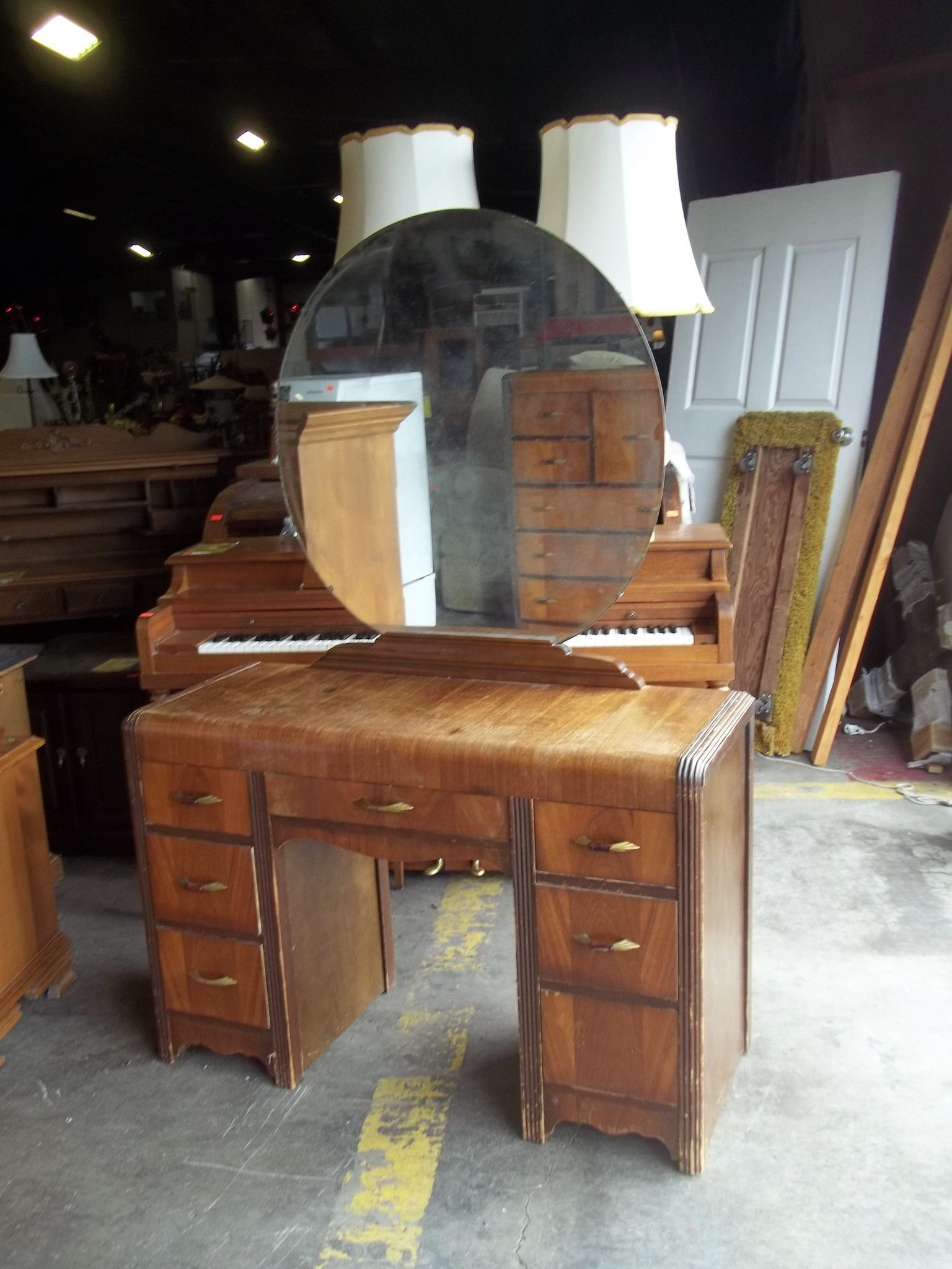 Antique Waterfall Vanity Dresser W Round Mirror And 7 Dovetail with regard to size 1536 X 2048