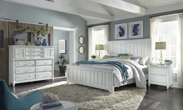 Aspenhome Retreat 4pcs Farmhouse Panel Bedroom Set In Chalk within size 1600 X 1067