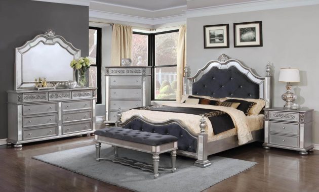 B878 Elegant Silver Bedroom Set in size 2048 X 1288