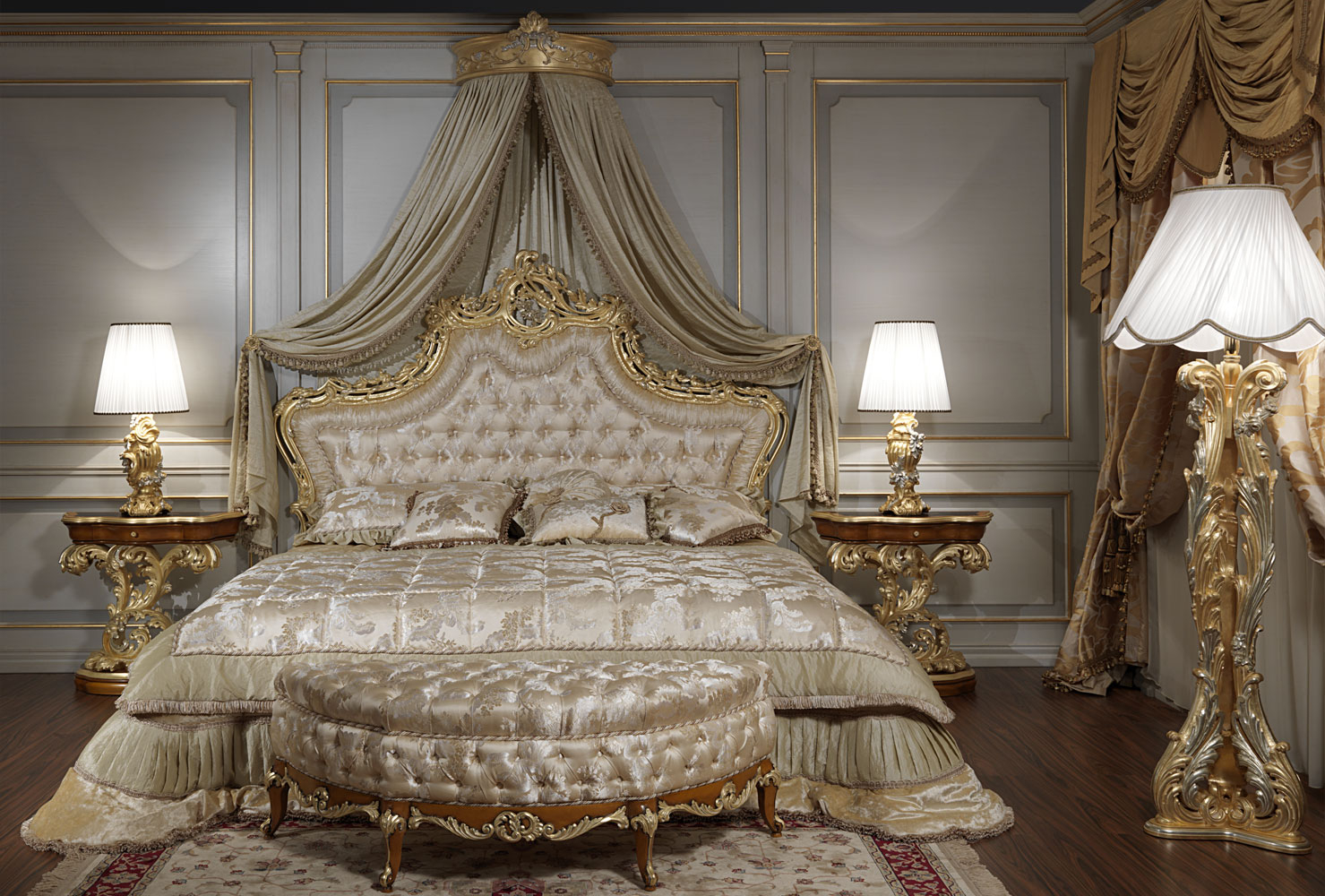 Baroque Bedroom Set Devine Interiors inside measurements 1479 X 1000