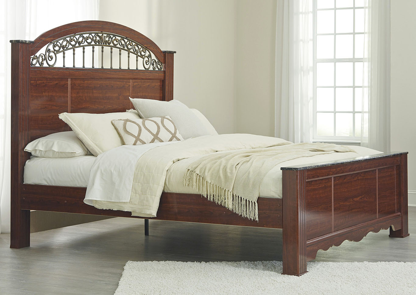 Bayshore Furniture Bayshore Ny Fairbrooks Estate Queen Poster Bed intended for sizing 1366 X 968